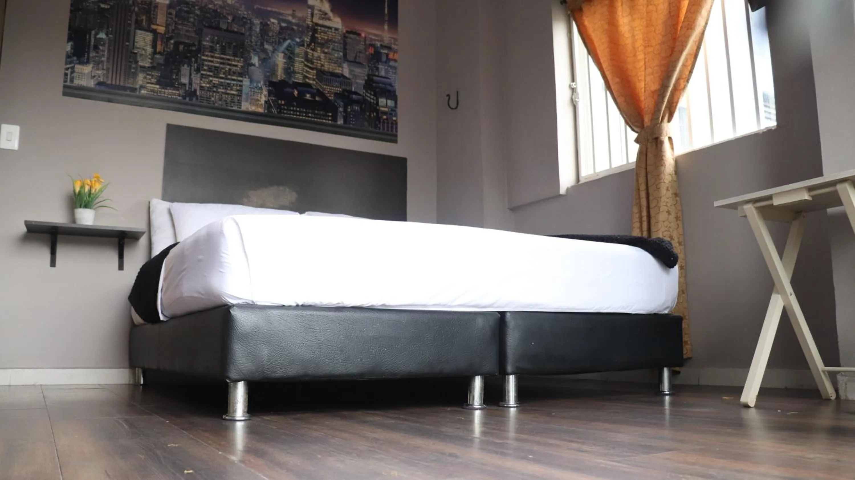 Bed in Hotel Simón Plaza