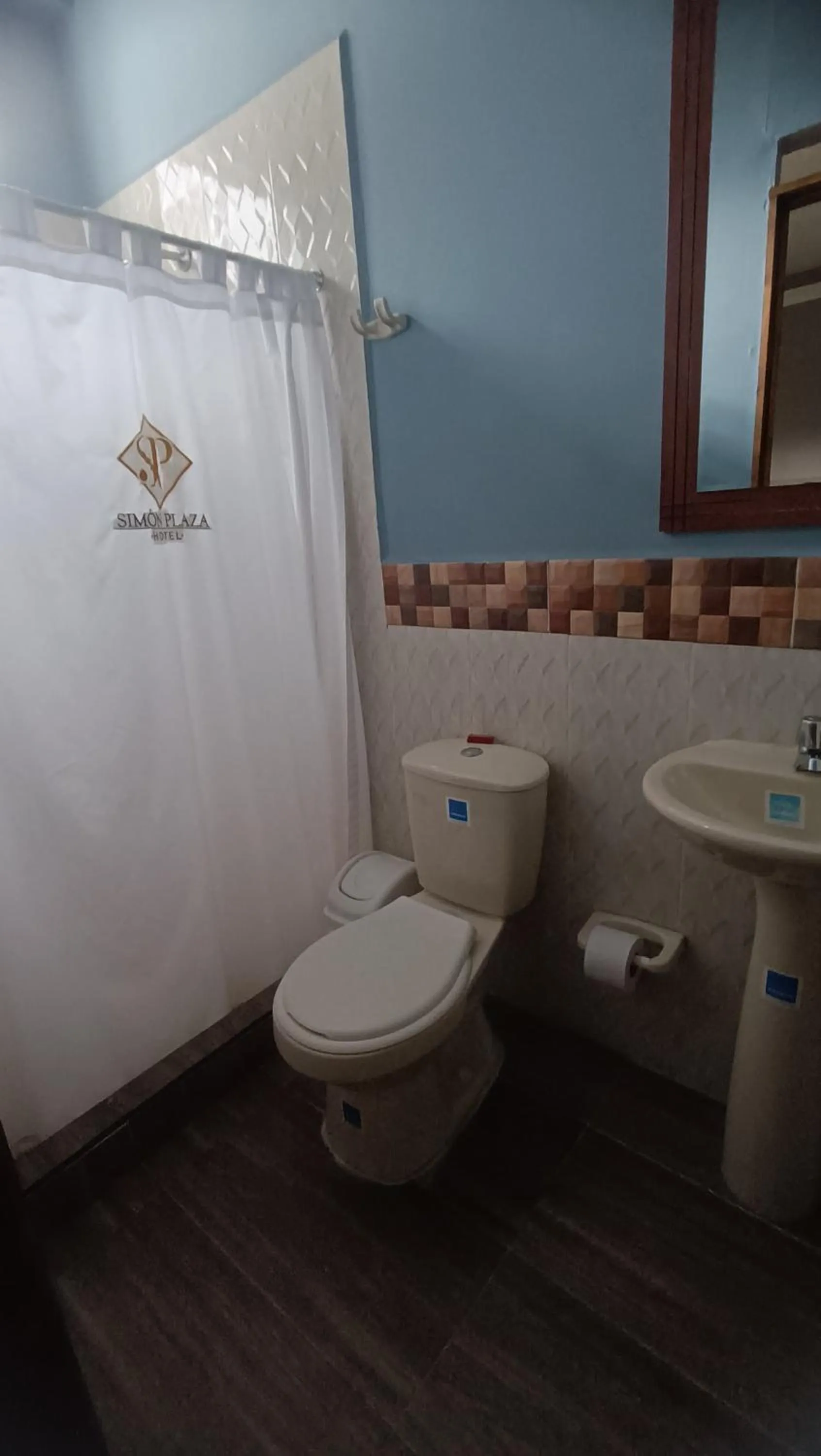 Bathroom in Hotel Simón Plaza