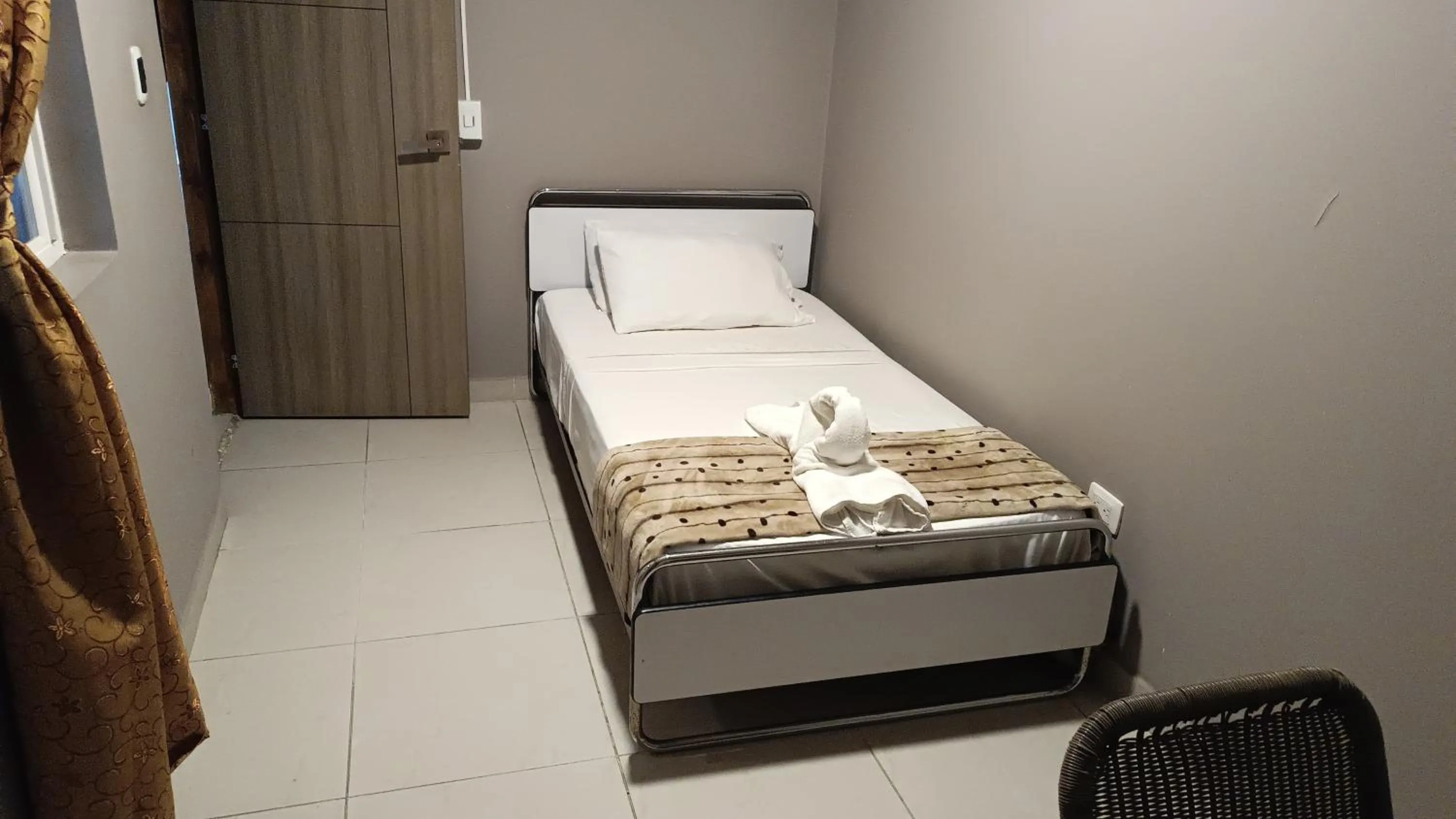 Bed in Hotel Simón Plaza