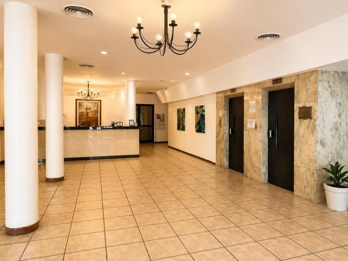 Lobby or reception in Grand Hotel by MH