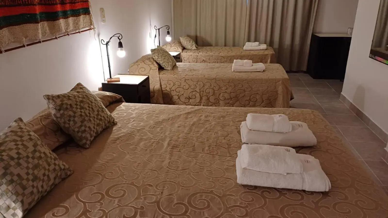 Triple Room in Grand Hotel by MH Triple Room in Grand Hotel by MH