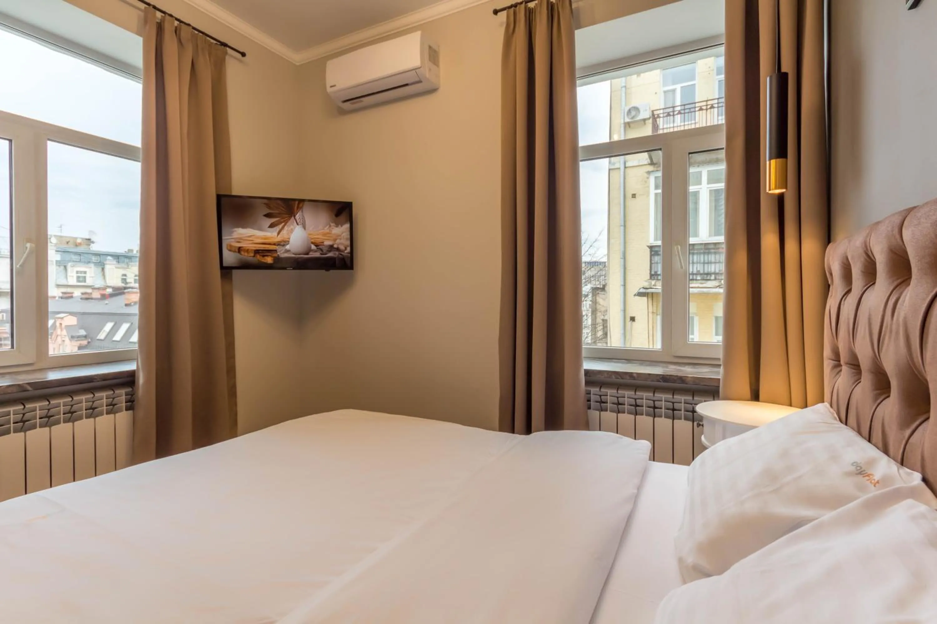 Design Apartment - Mykhailivskyi Ln., 4 in DayFlat Apartments on Mykhailivs'ka