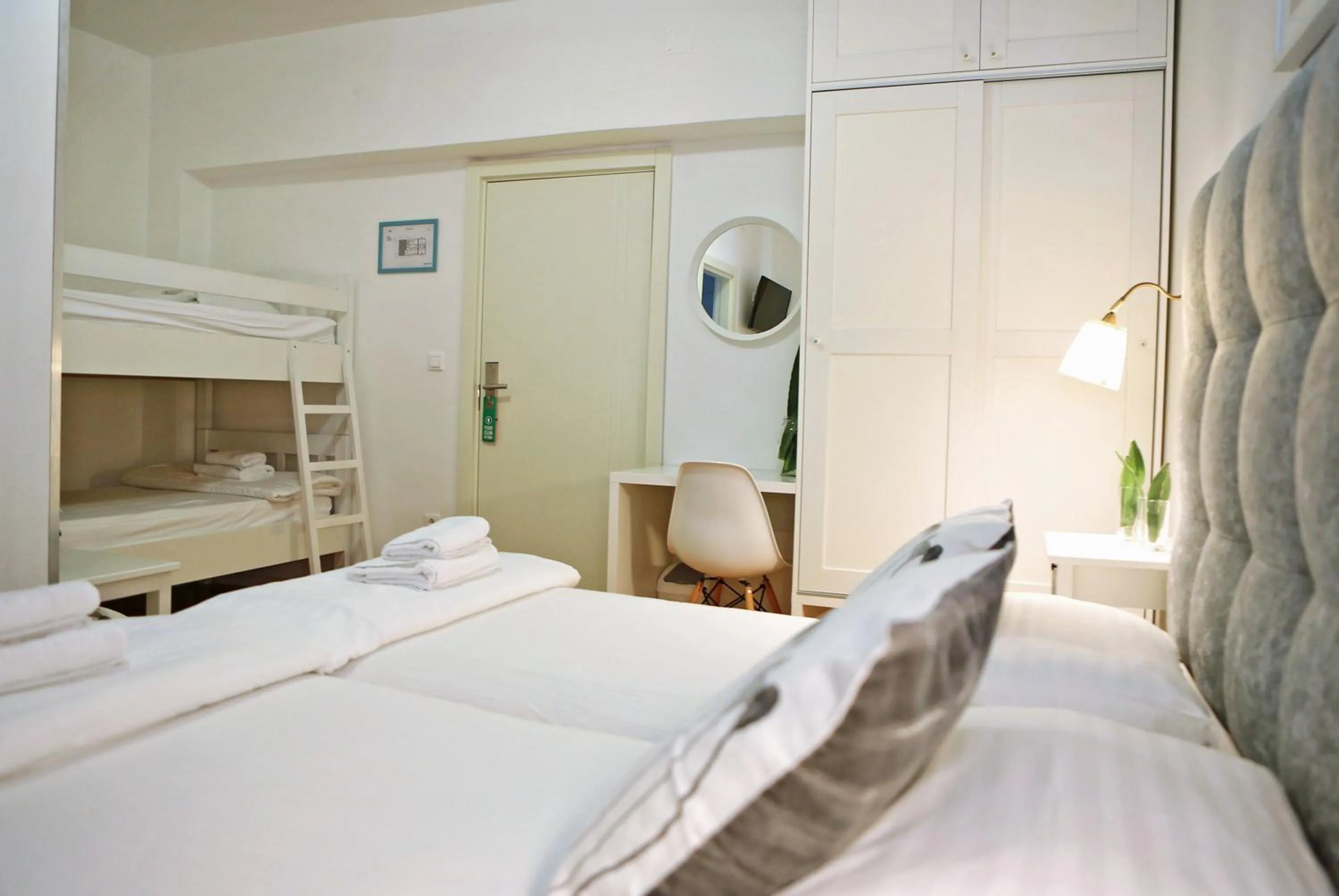 Photo of the whole room, Bed in Hotel Delfin