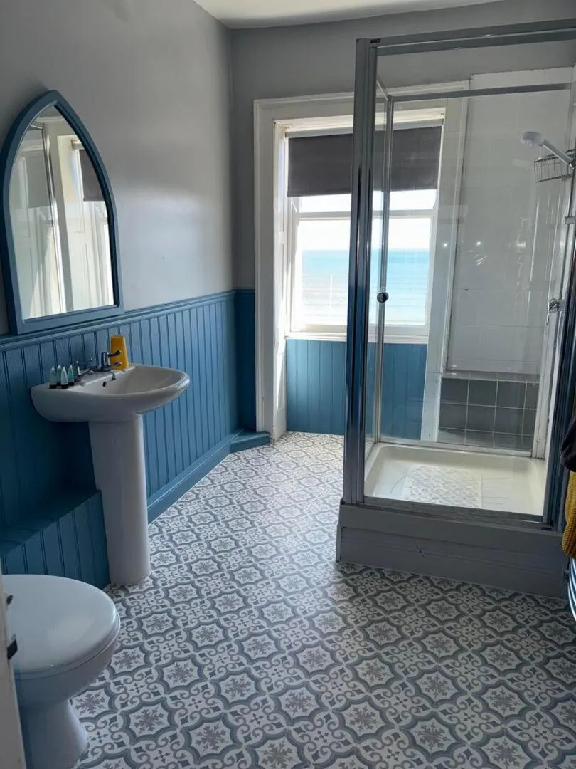 Bathroom in The Leam Hotel