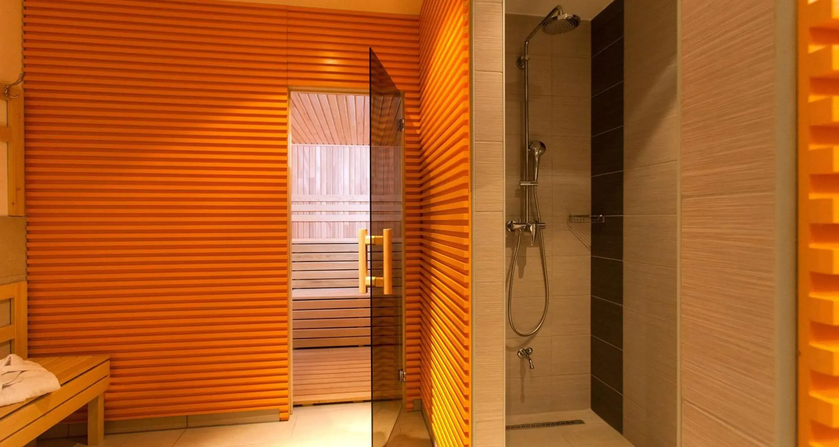 Spa and wellness centre/facilities in Best Western Airport Hotel Stella Spa and wellness centre/facilities in Best Western Airport Hotel Stella