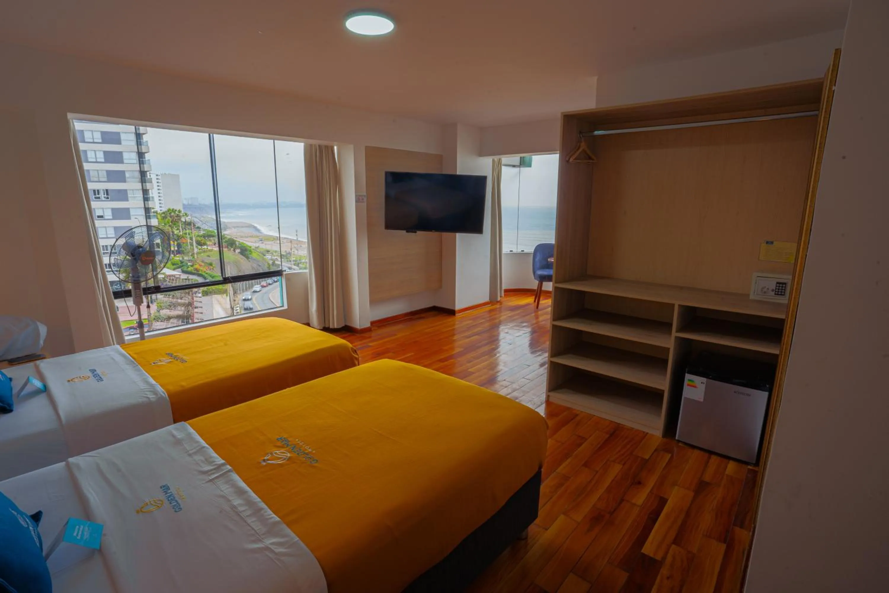 Photo of the whole room in Golden Mar Hotel