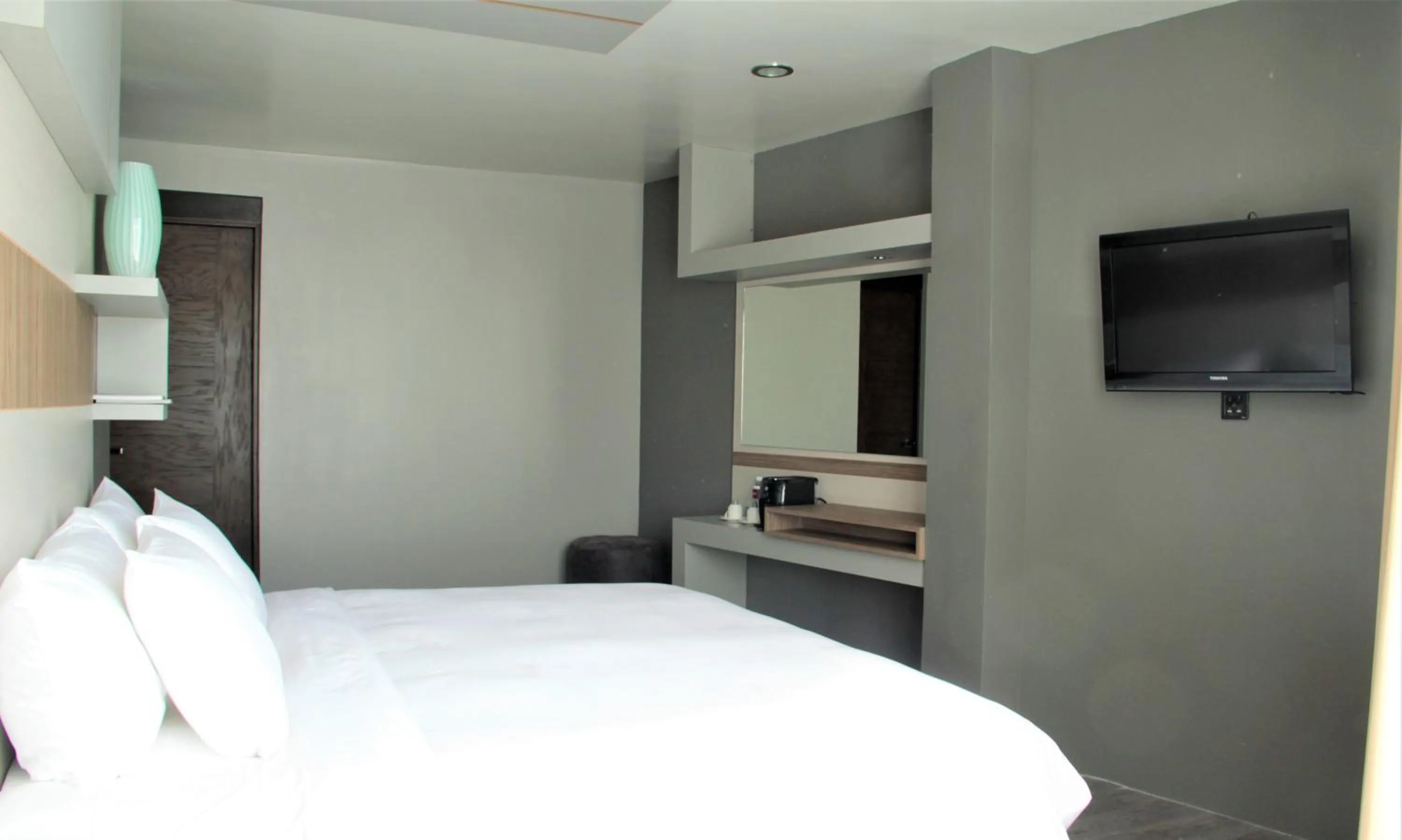 Bedroom, Bed in ESDUMA HK HOTEL Pachuca