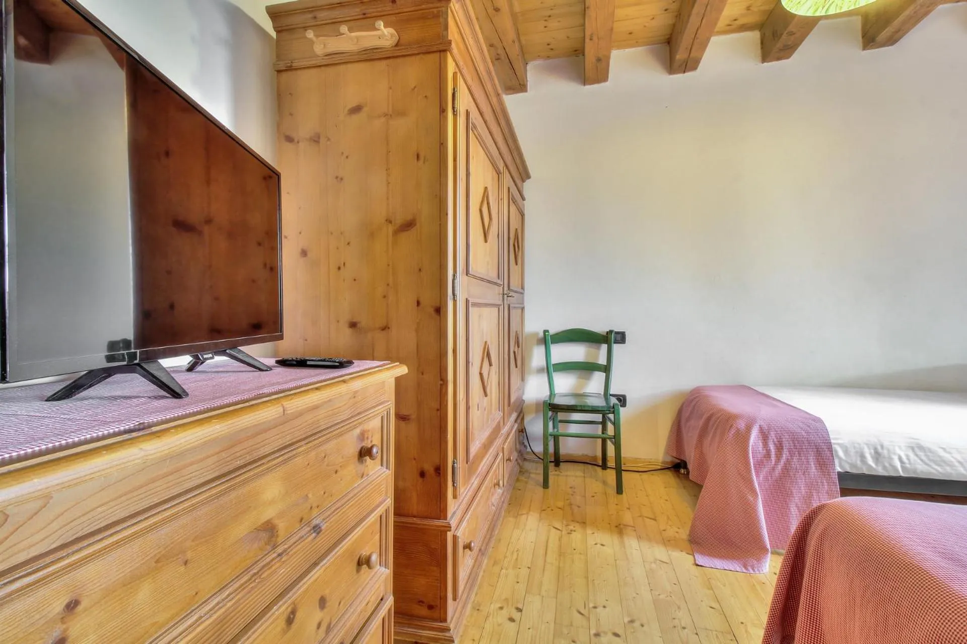 Bedroom, Bed in Casa Romantica La Parenzana
