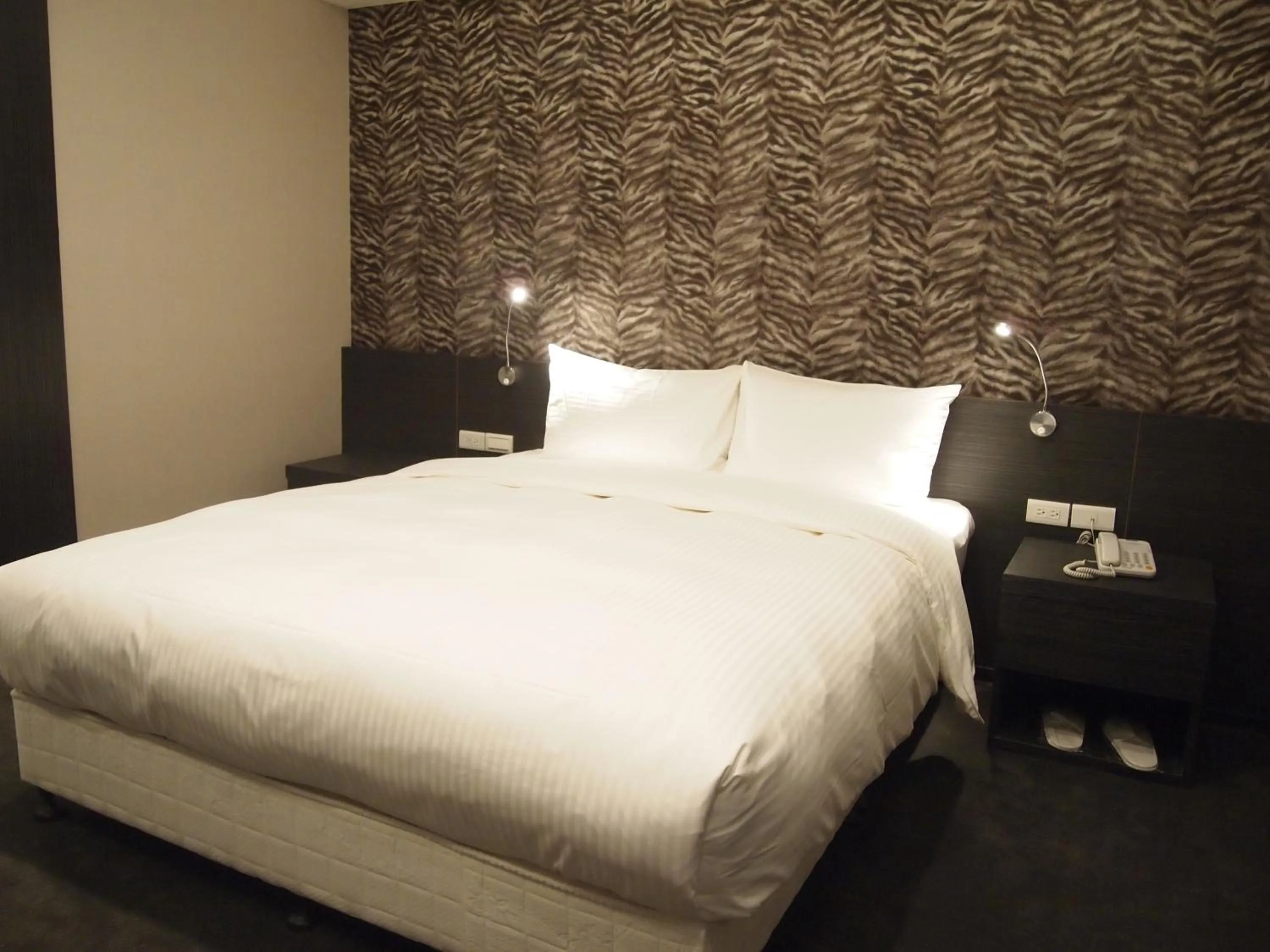 Bedroom, Bed in Fairytale Yi Su Hotspring Hotel