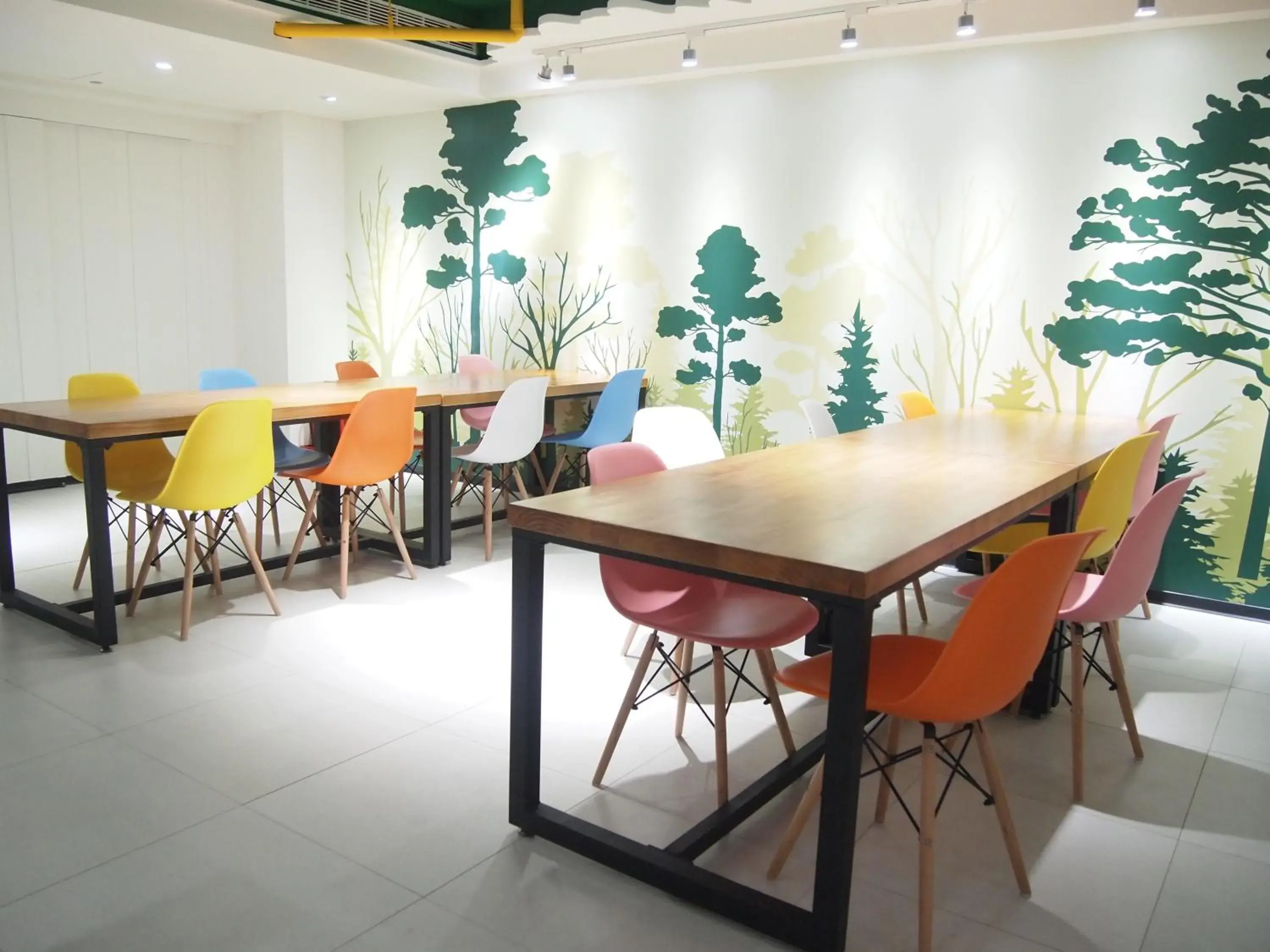 Restaurant/places to eat in Fairytale Yi Su Hotspring Hotel Restaurant/places to eat in Fairytale Yi Su Hotspring Hotel