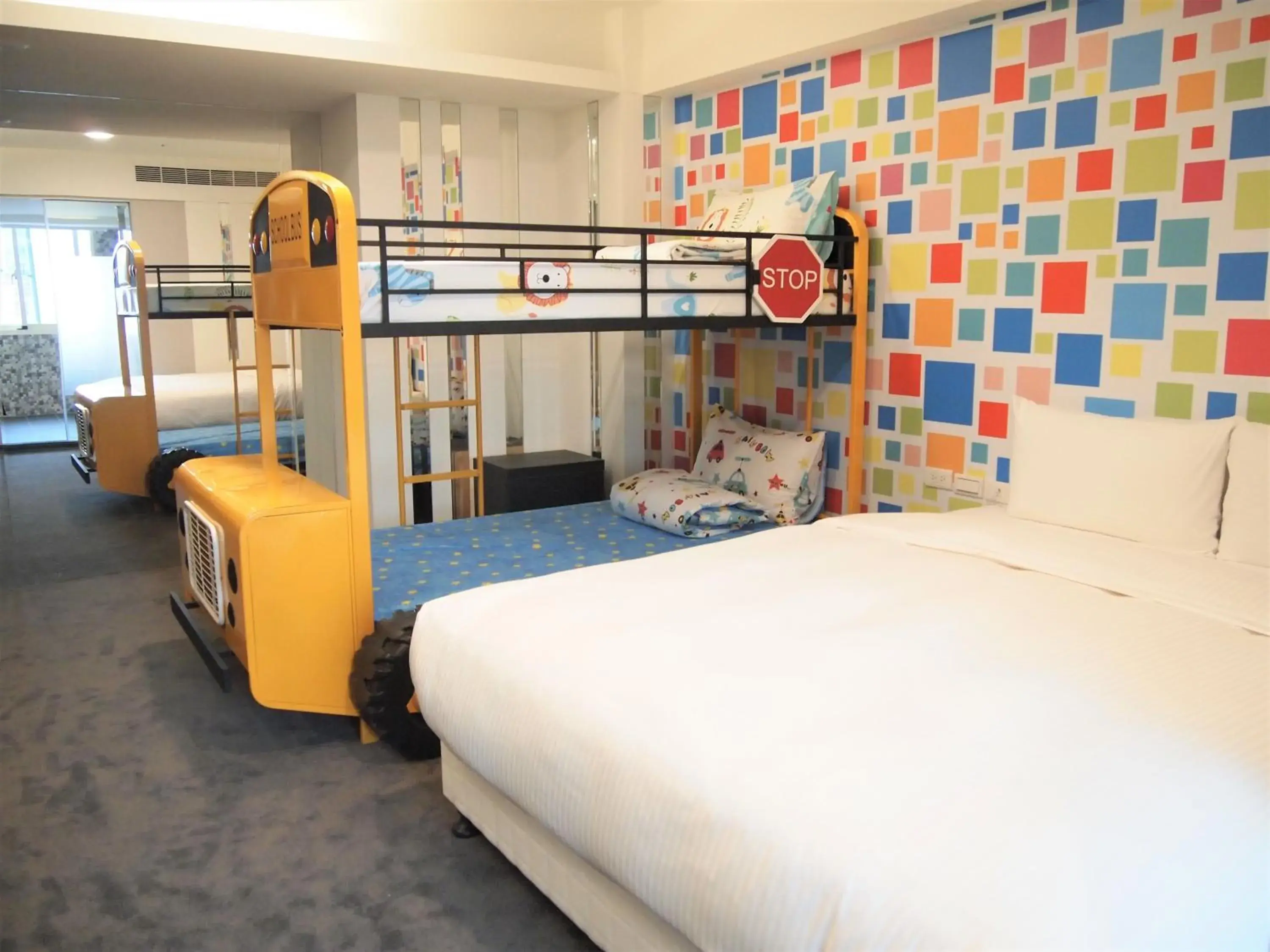 Bedroom, Bed in Fairytale Yi Su Hotspring Hotel Bedroom, Bed in Fairytale Yi Su Hotspring Hotel