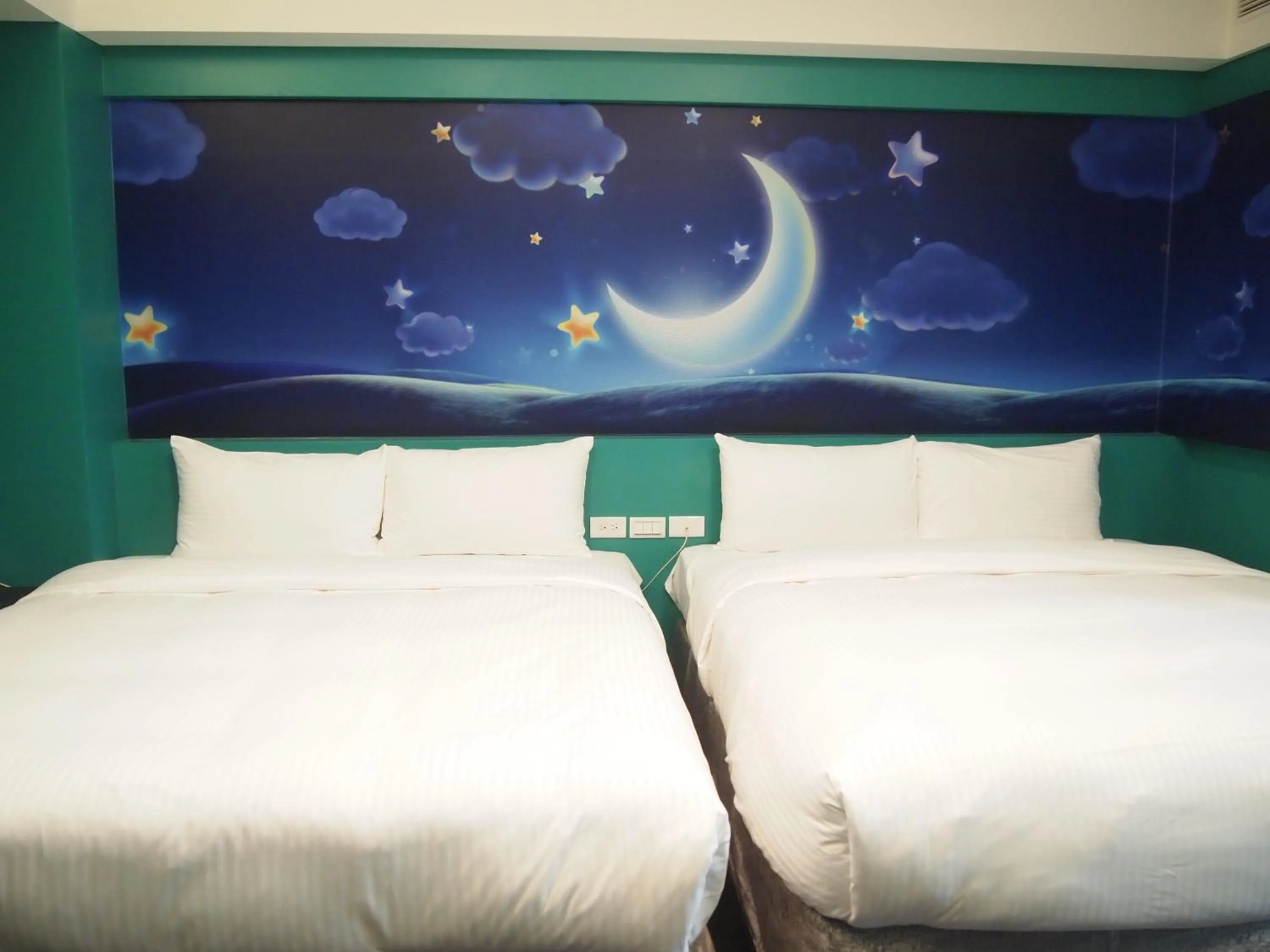 Decorative detail, Bed in Fairytale Yi Su Hotspring Hotel