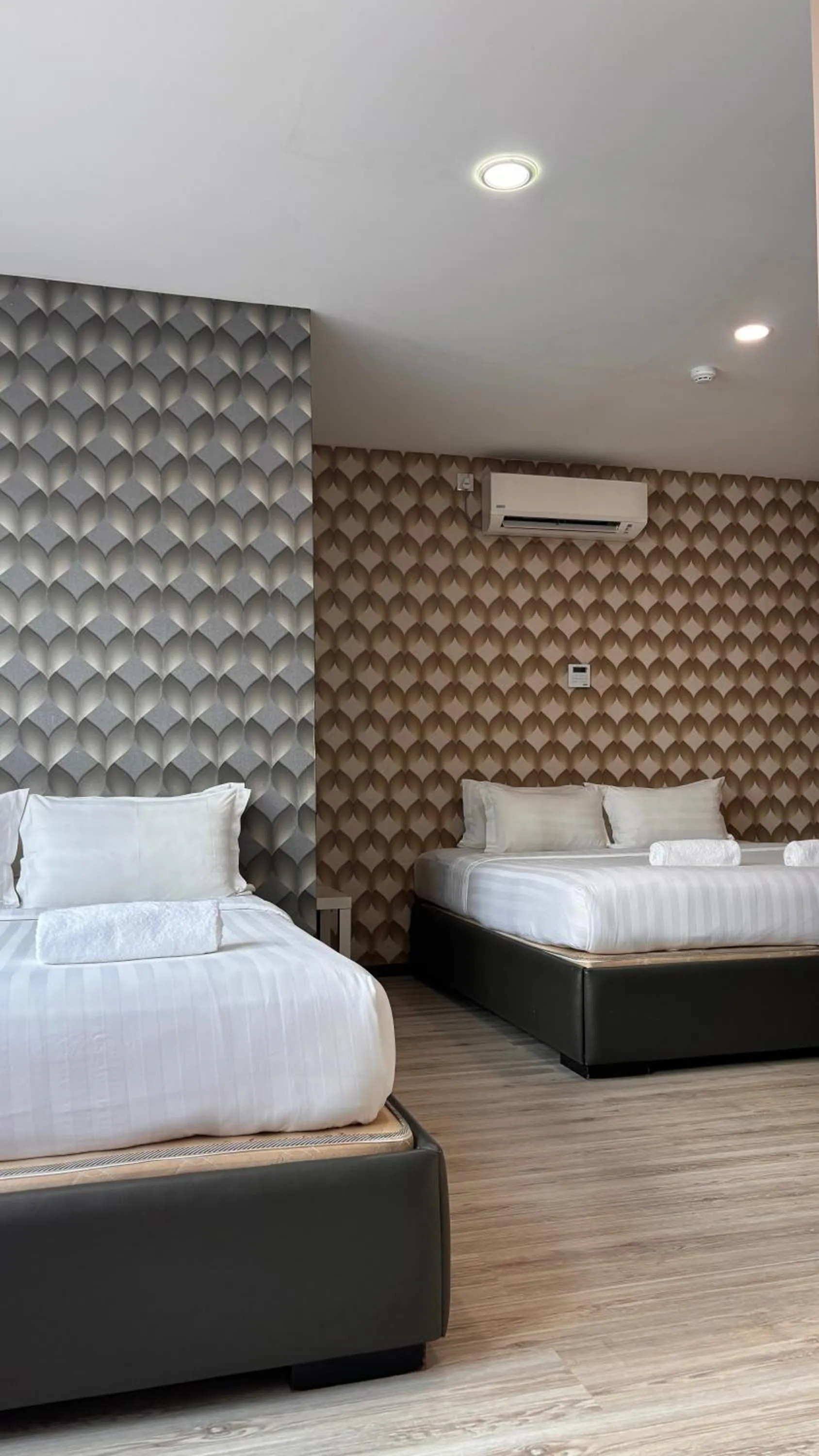 Bedroom, Bed in Ada Hotel & Apartment