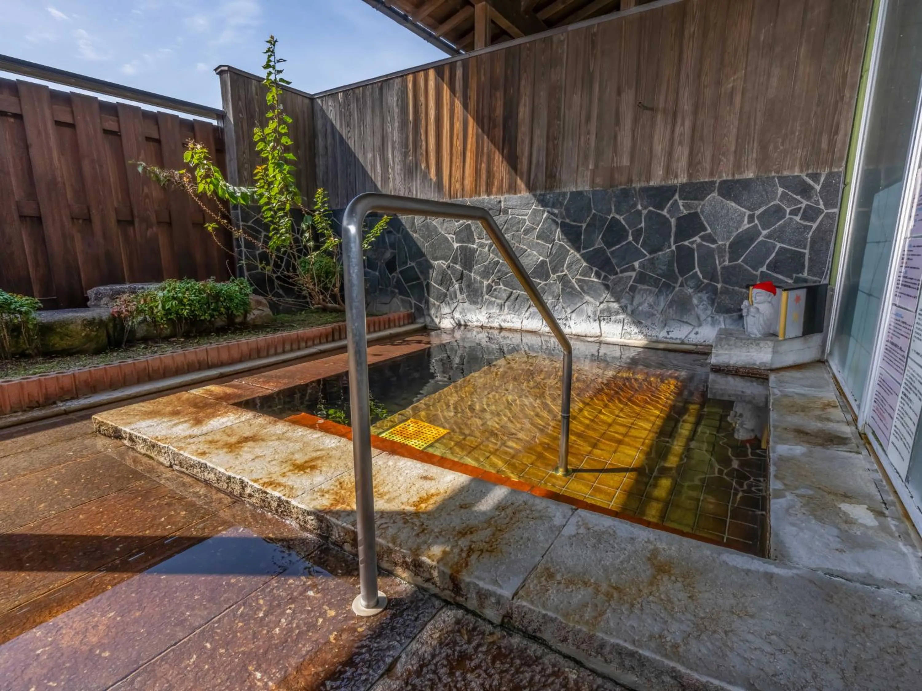 Public Bath in Enmeikan