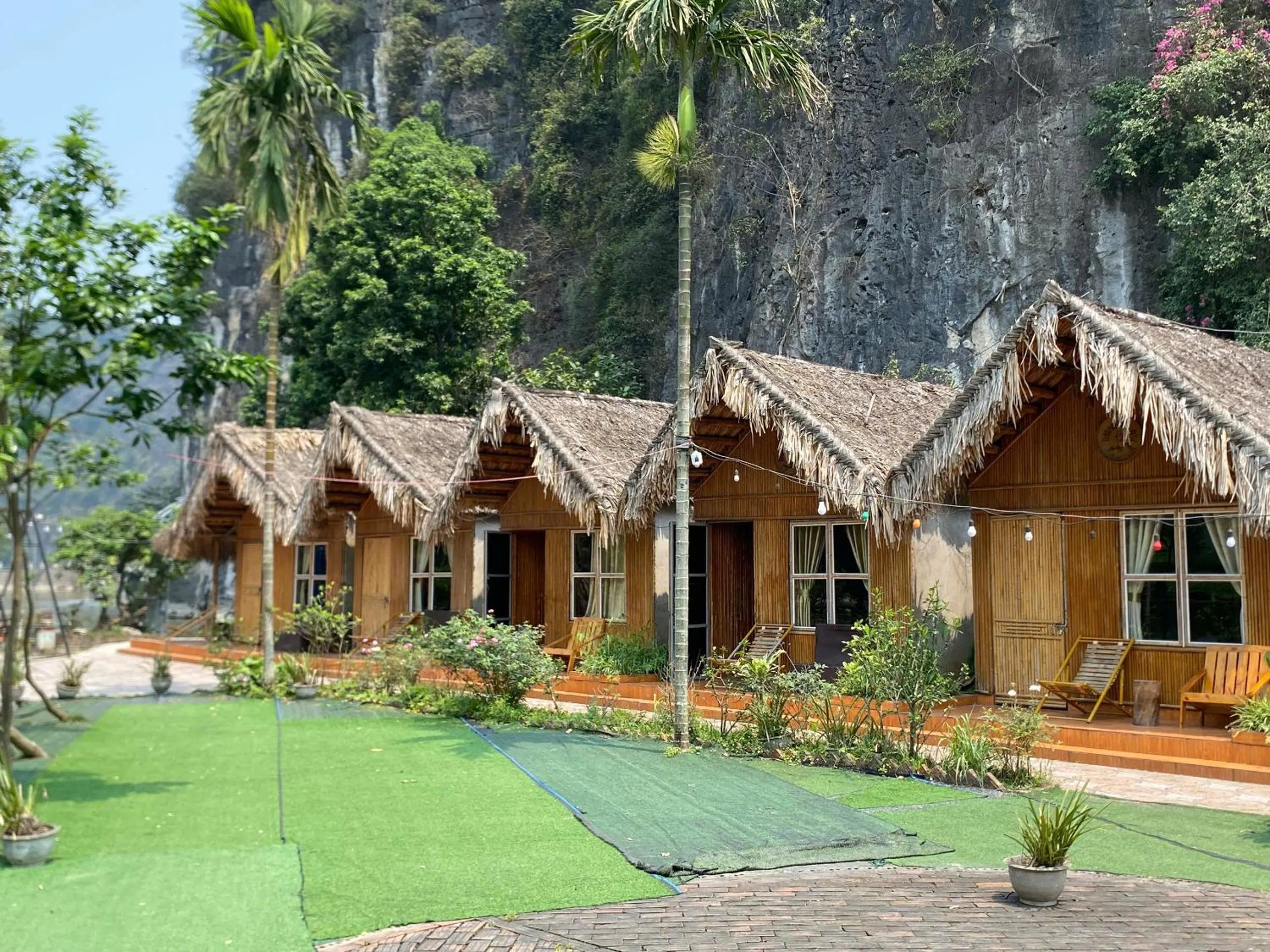 Property building in Tam Coc Bungalow