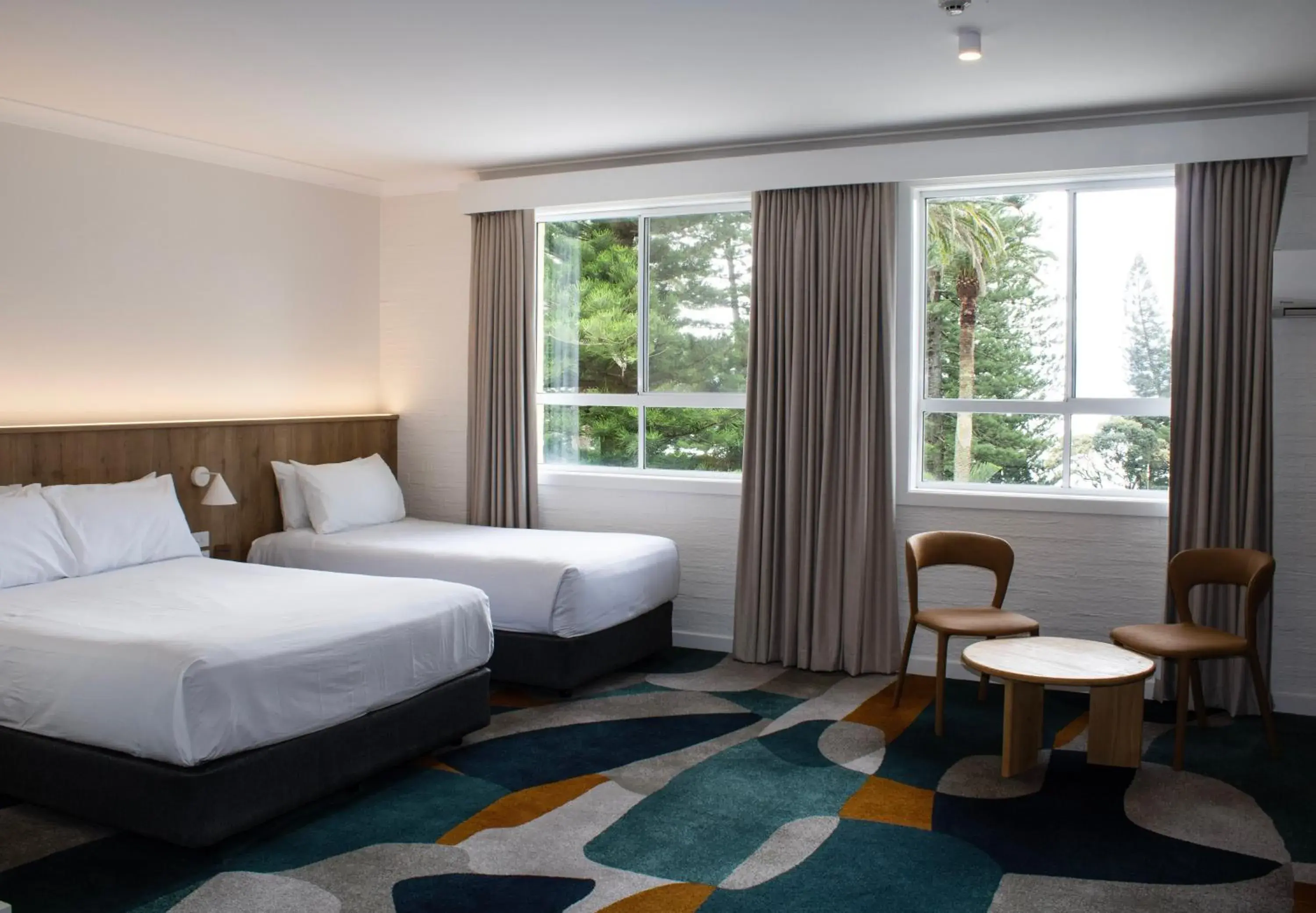 Queen Room with Sea View in Seabreeze Beach Hotel Queen Room with Sea View in Seabreeze Beach Hotel