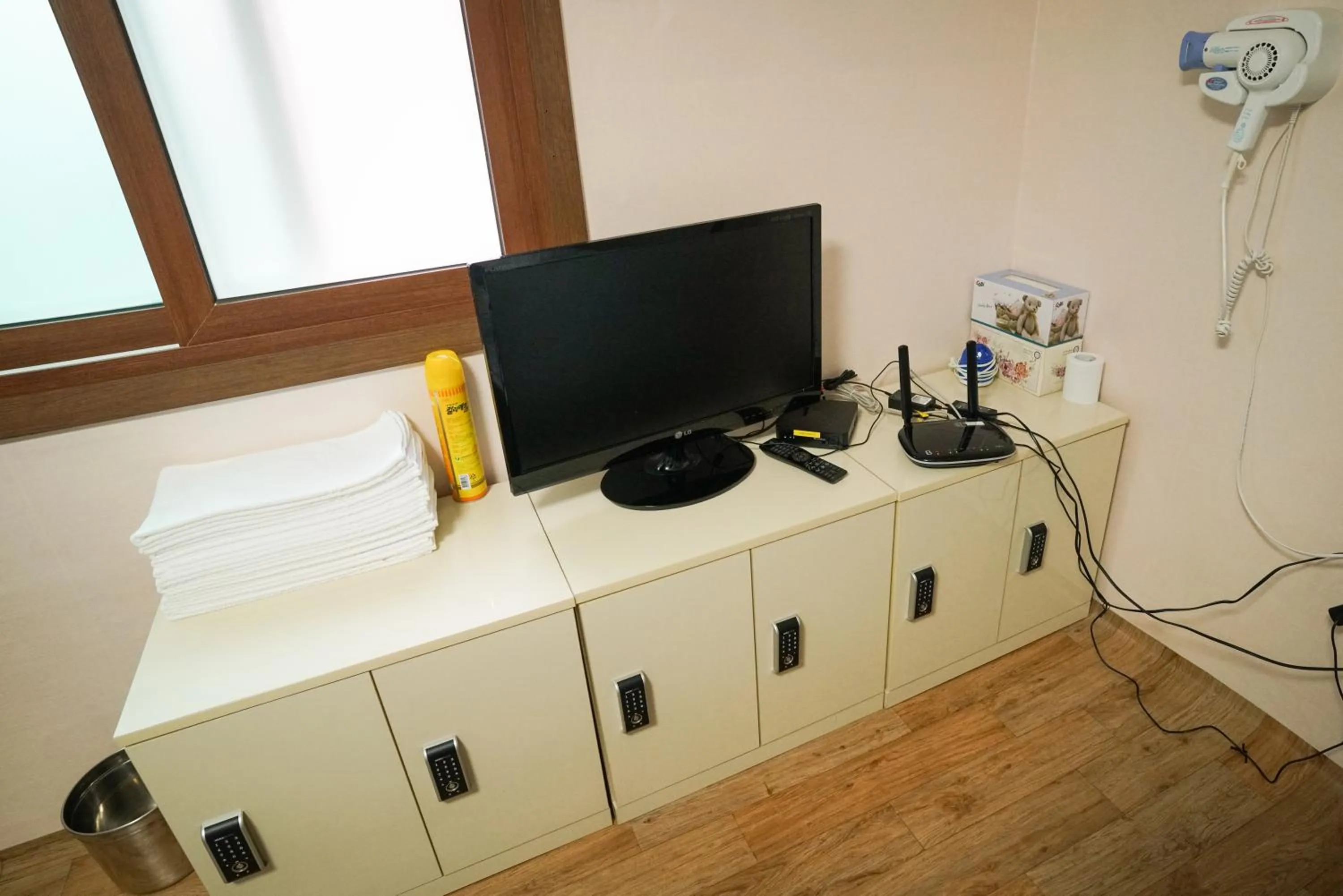 Small Single Room - single occupancy in Suncheon Namu Guesthouse