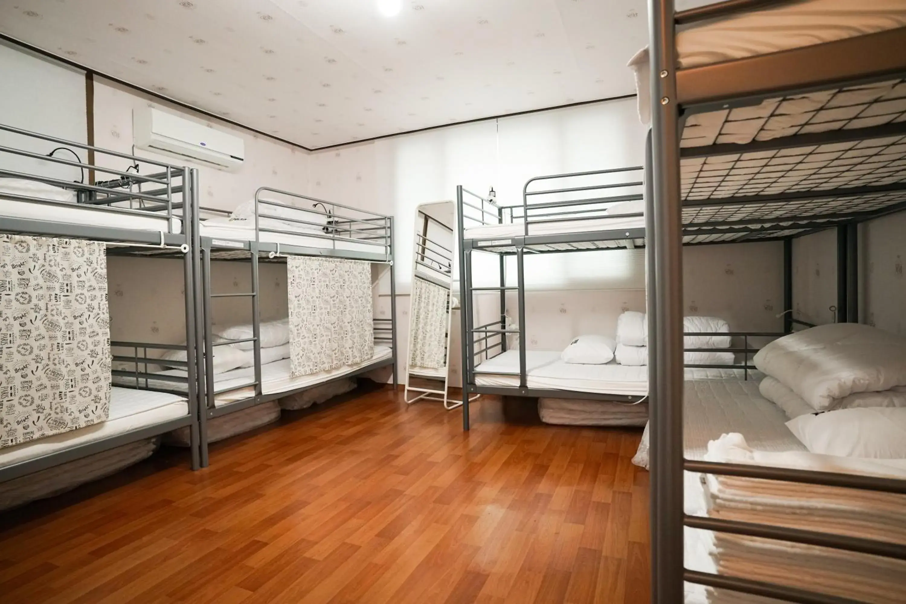 8-Bed Male Dormitory Room - single occupancy in Suncheon Namu Guesthouse 8-Bed Male Dormitory Room - single occupancy in Suncheon Namu Guesthouse