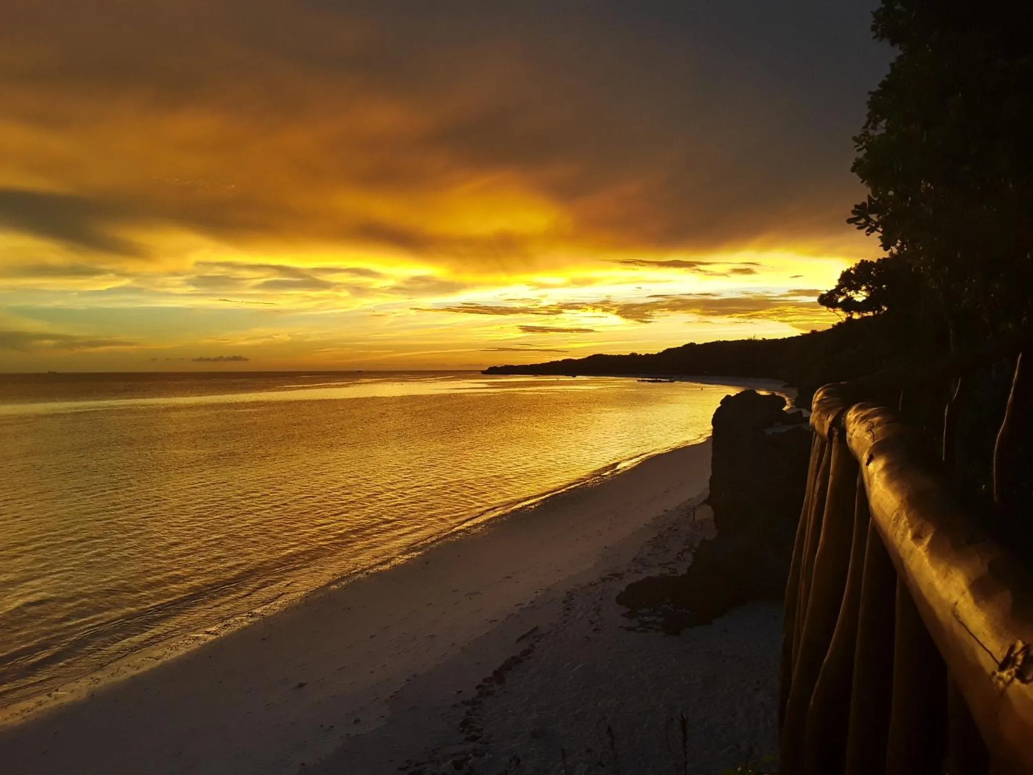 Sunset in Nini's Beach Bungalows