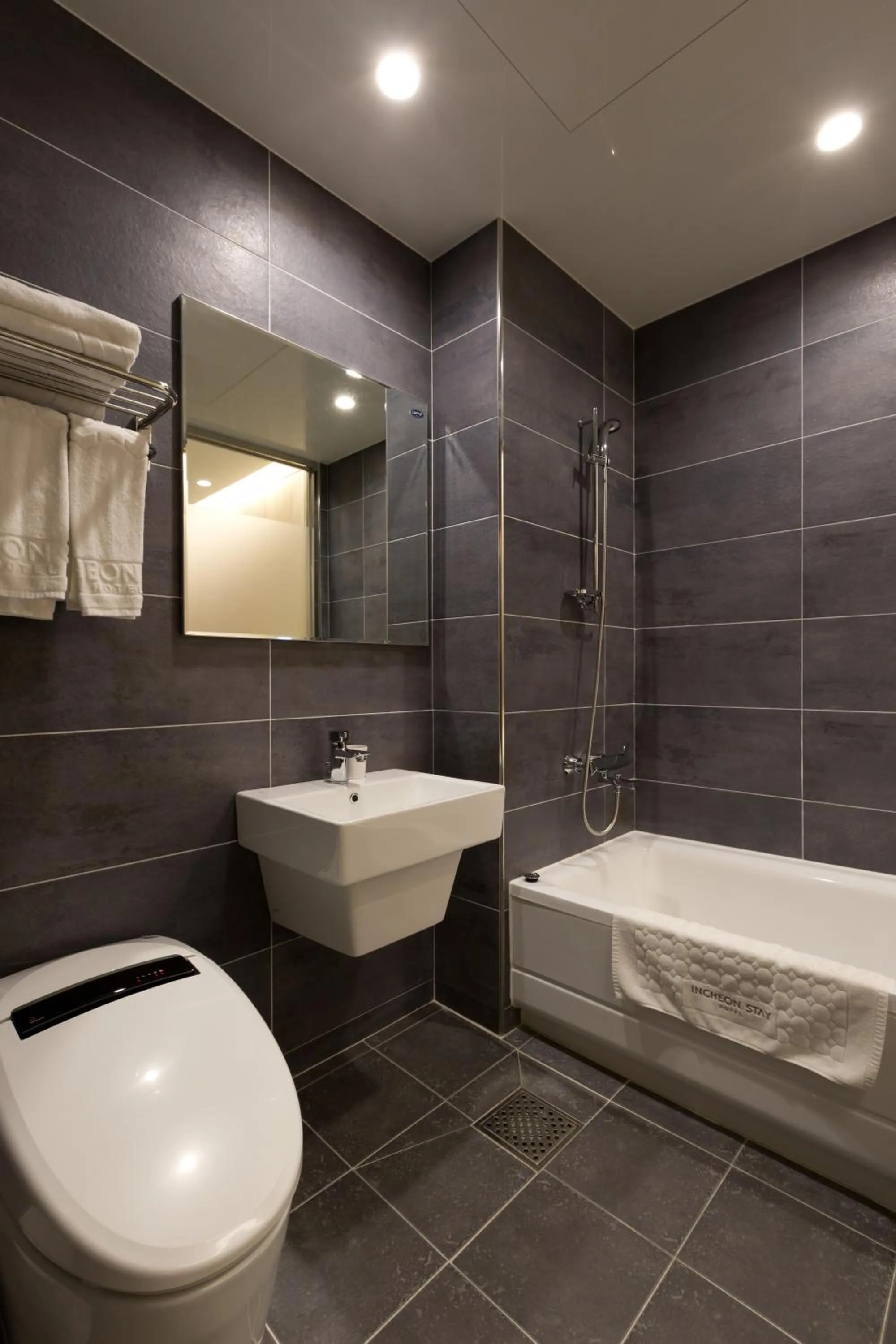 Bathroom in Incheon Stay Hotel