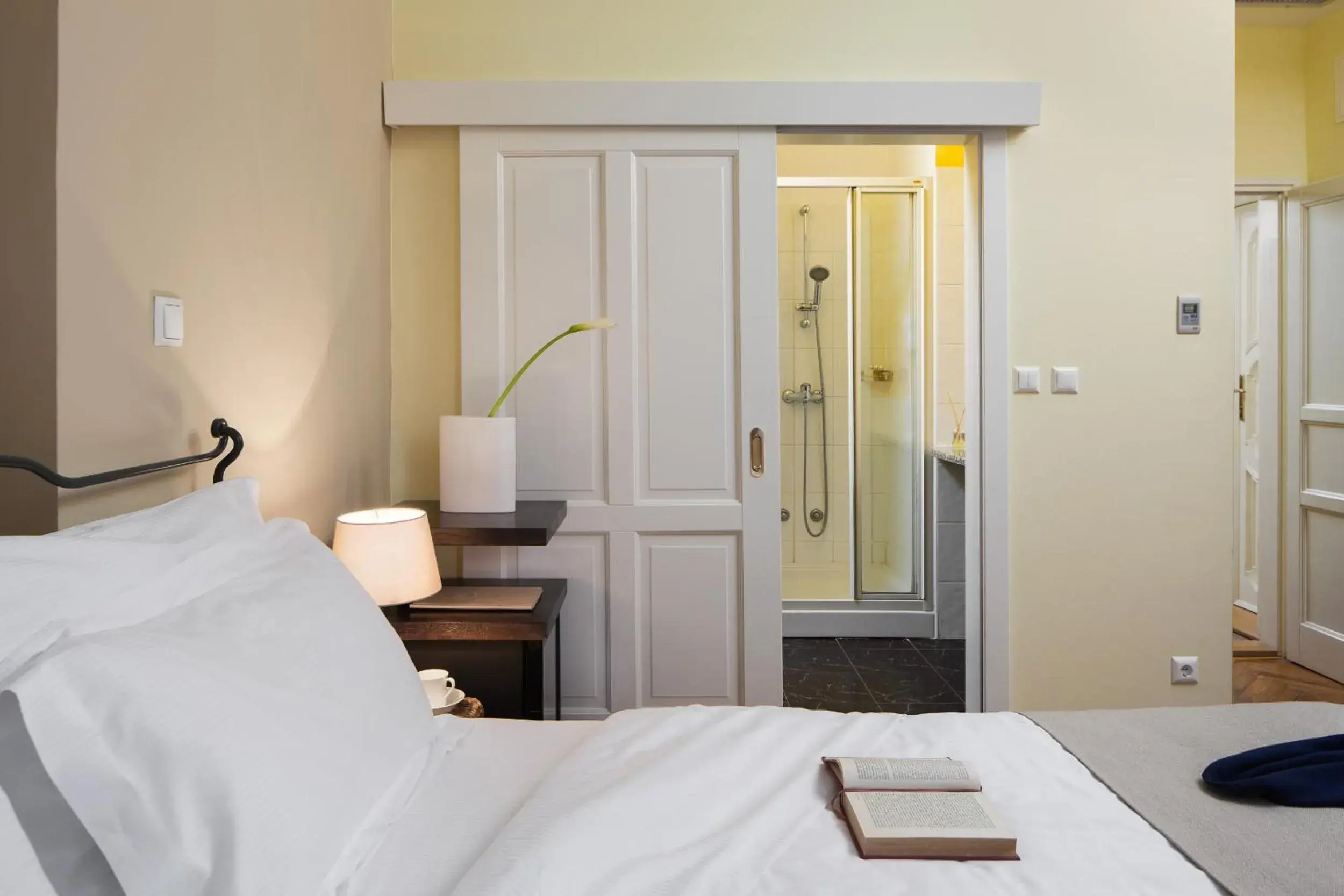 Standard Double Room in Hotel Angelo d'Oro Standard Double Room in Hotel Angelo d'Oro