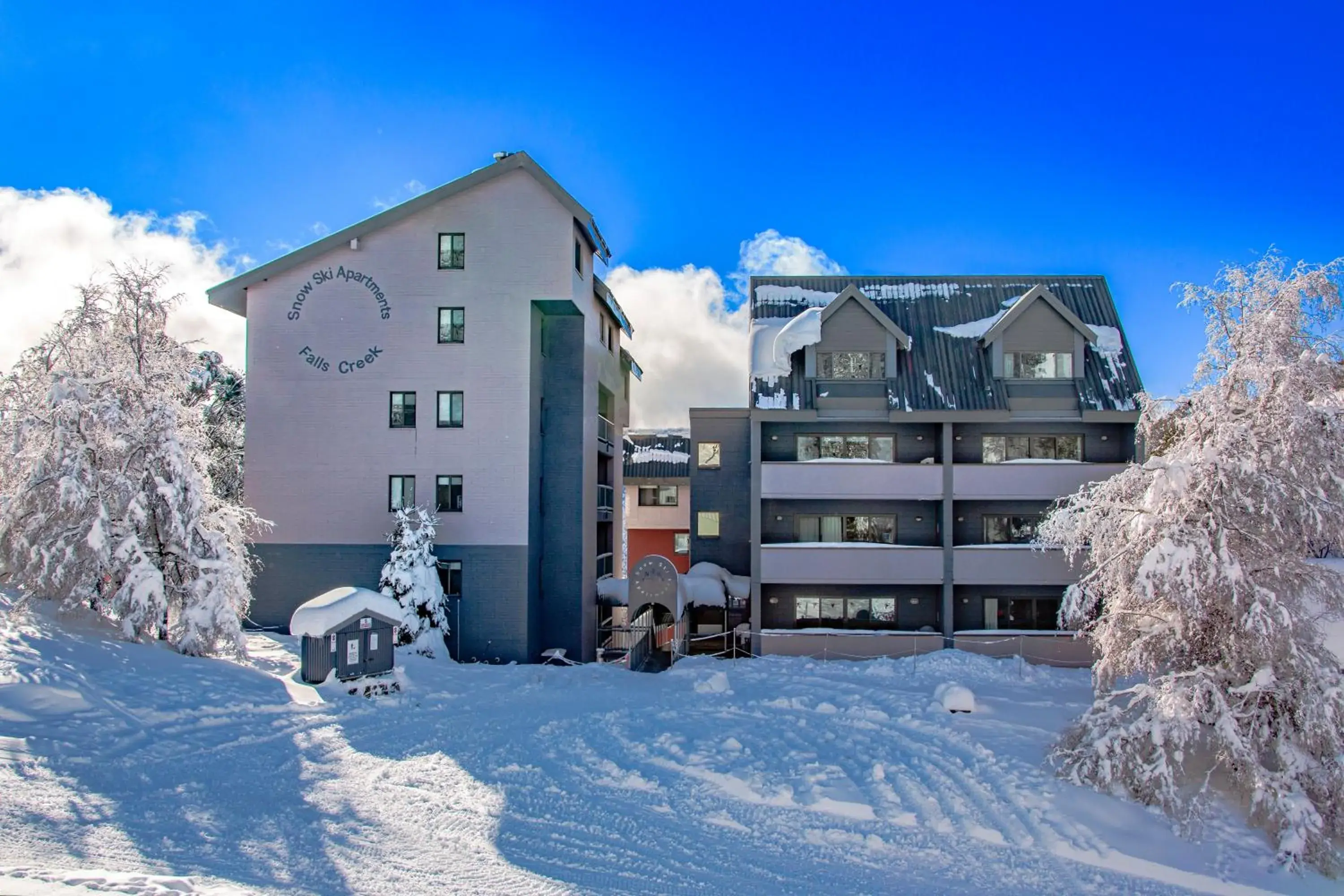Snow Ski Apartments 18 Snow Ski Apartments 18