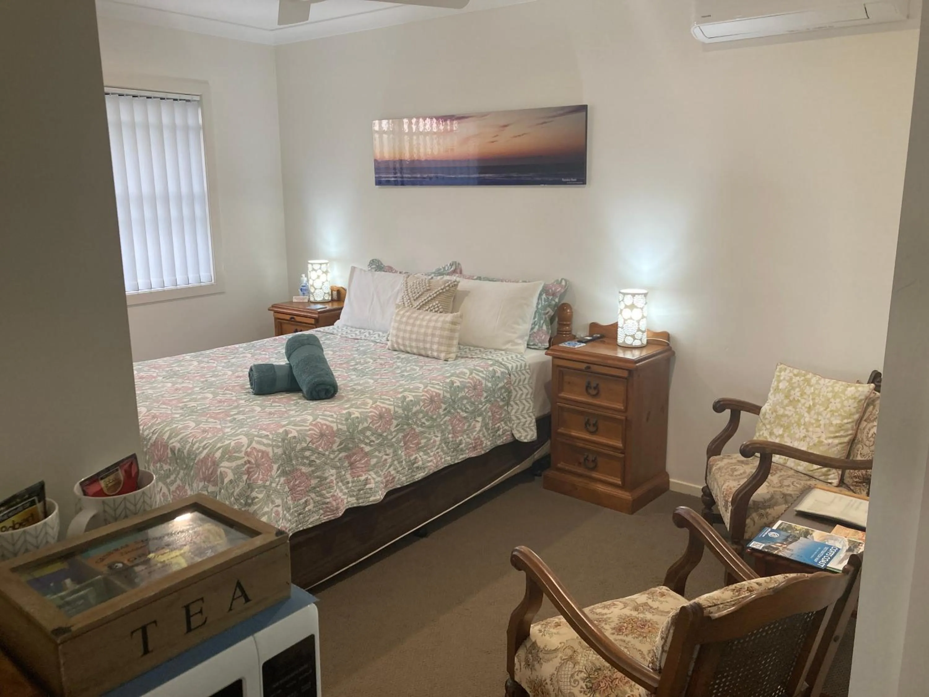 Bedroom, Bed in Coffs Jetty BnB