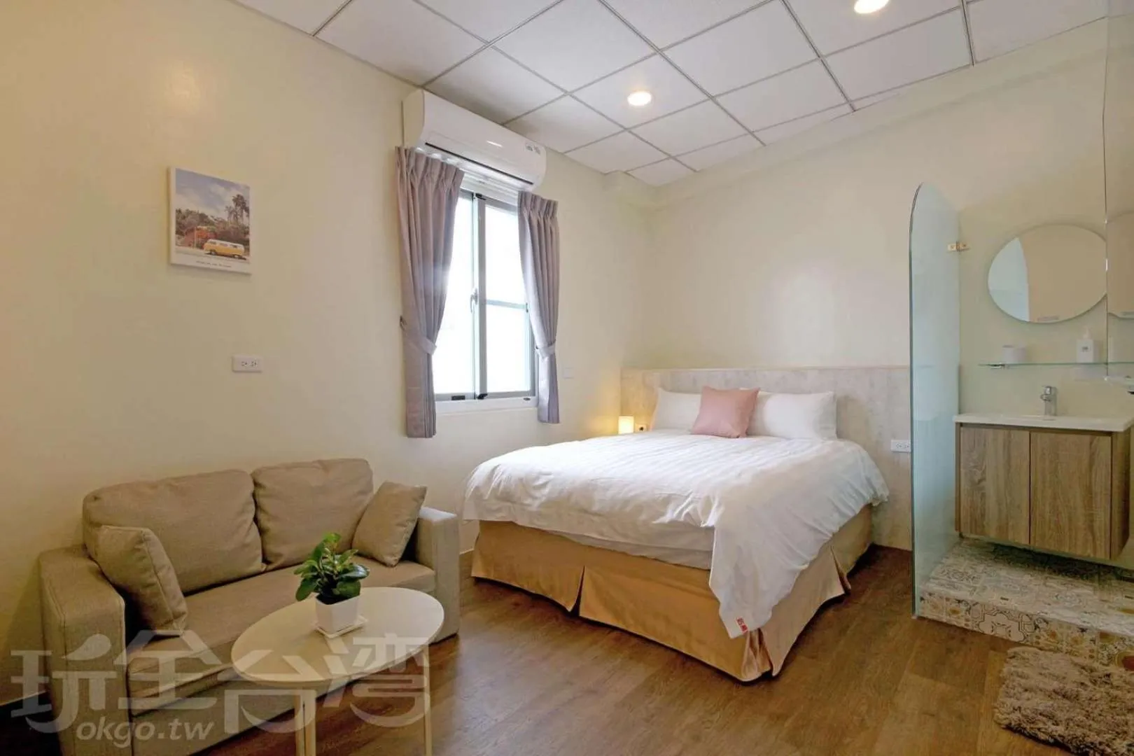 Property building, Bed in Lu Dao Homestay