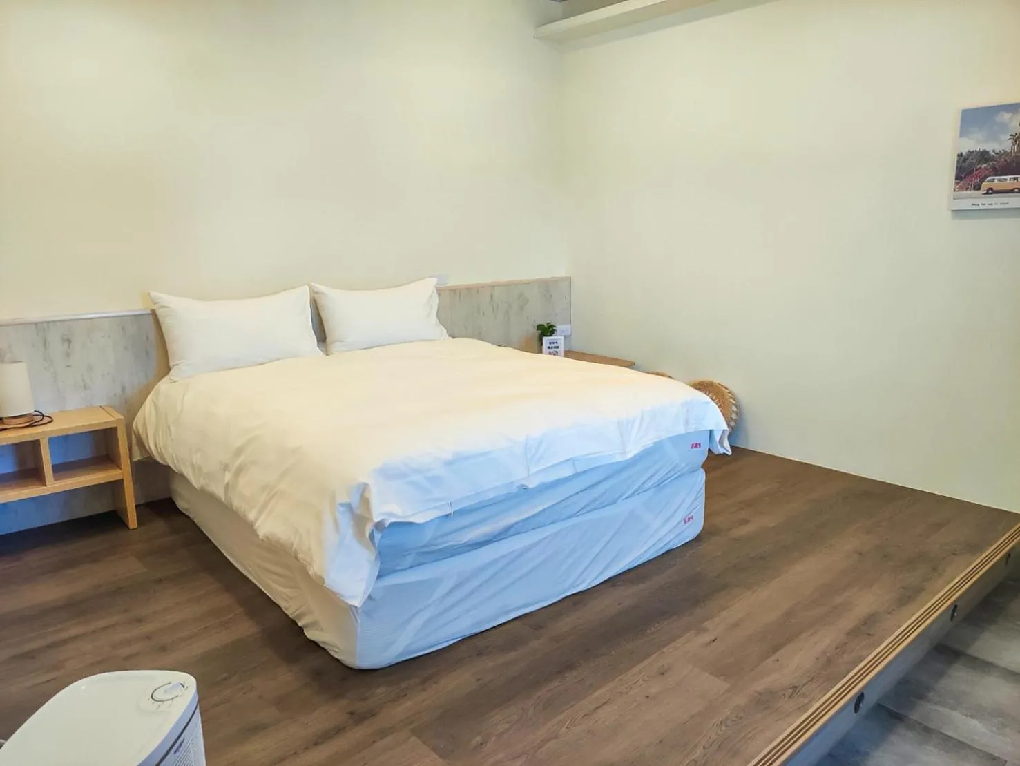 Property building, Bed in Lu Dao Homestay