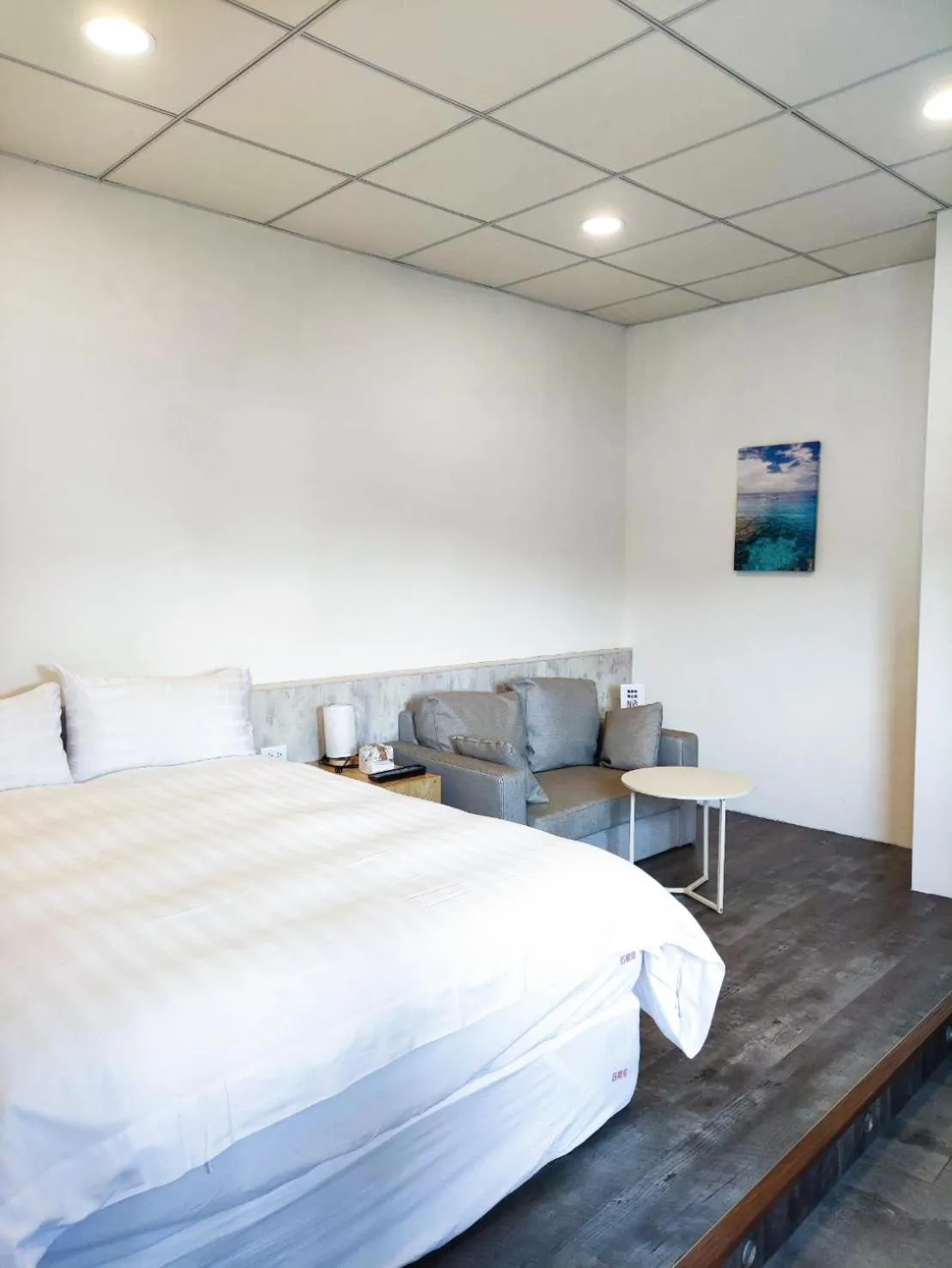 Photo of the whole room, Bed in Lu Dao Homestay