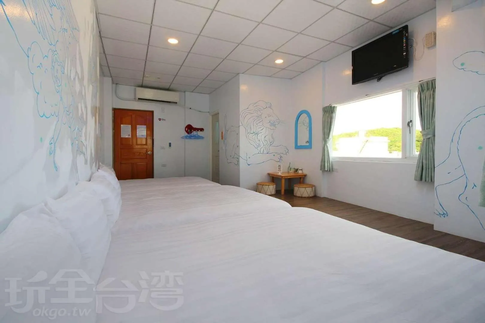 Property building, Bed in Lu Dao Homestay
