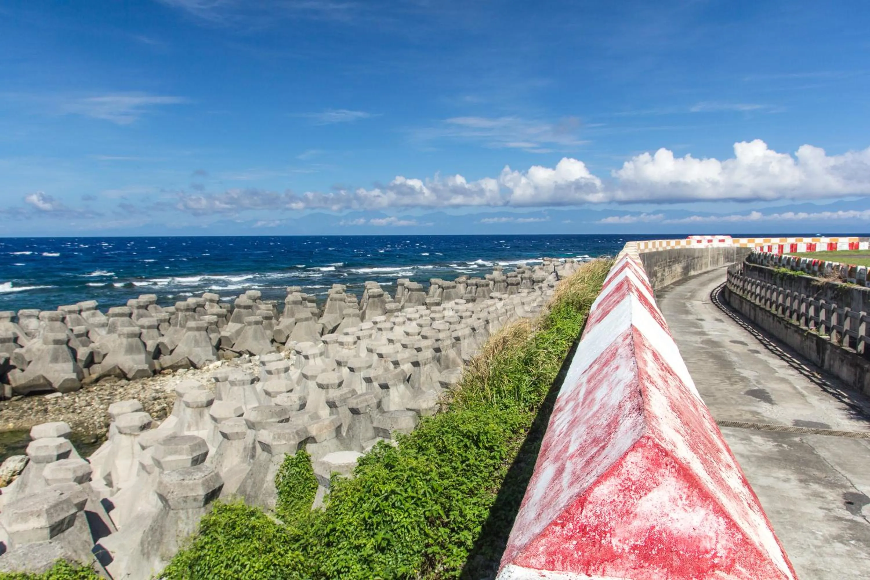 Beach in Lu Dao Homestay