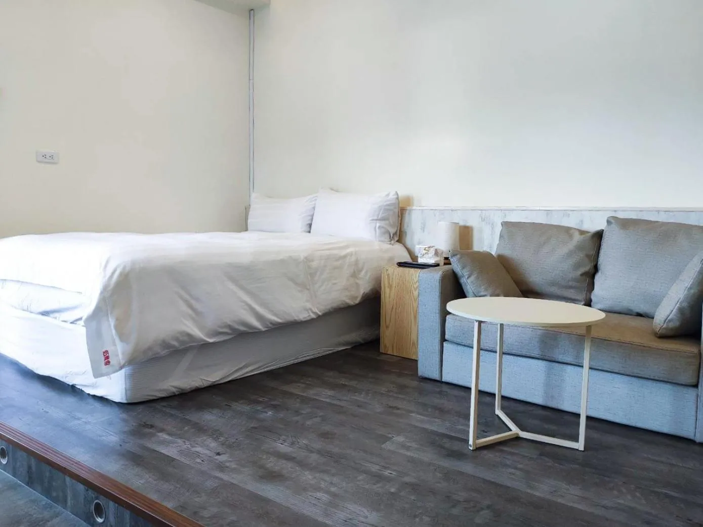 Photo of the whole room, Bed in Lu Dao Homestay