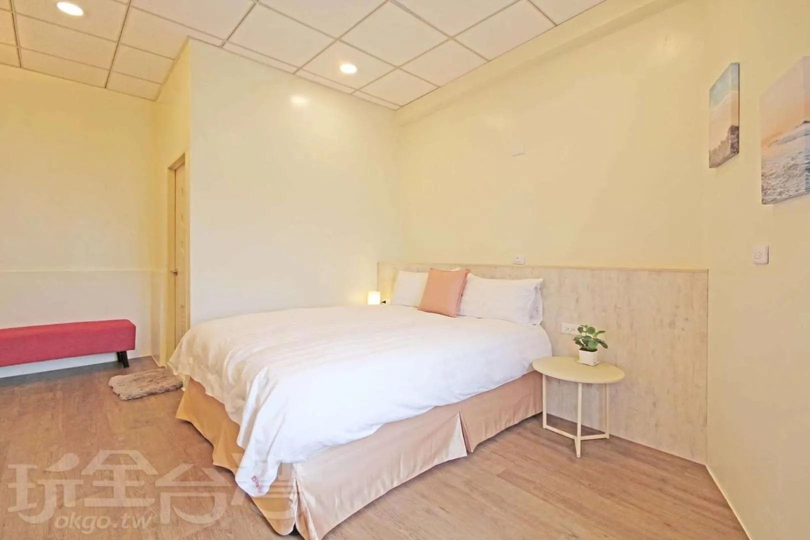 Property building, Bed in Lu Dao Homestay
