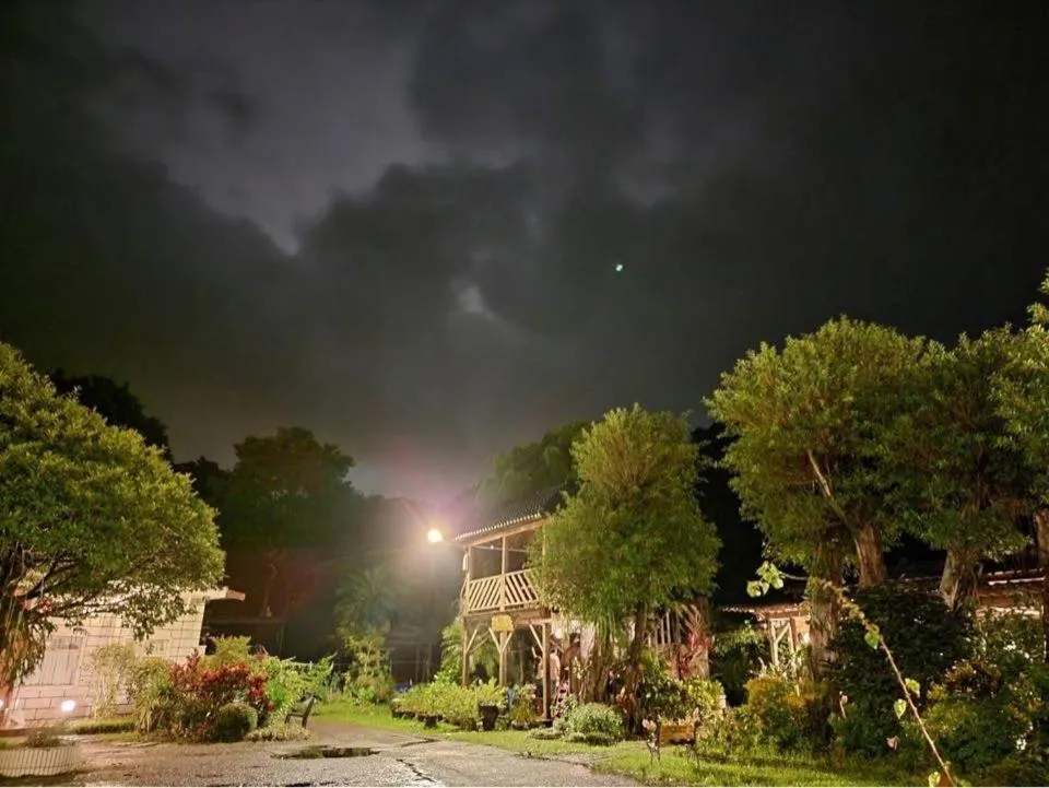 Lohas Gallery Long Stay Hostel