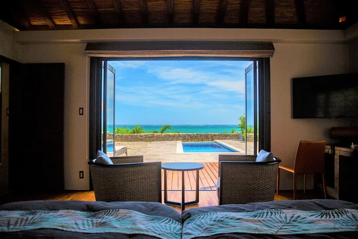 Bed in Villabu Resort