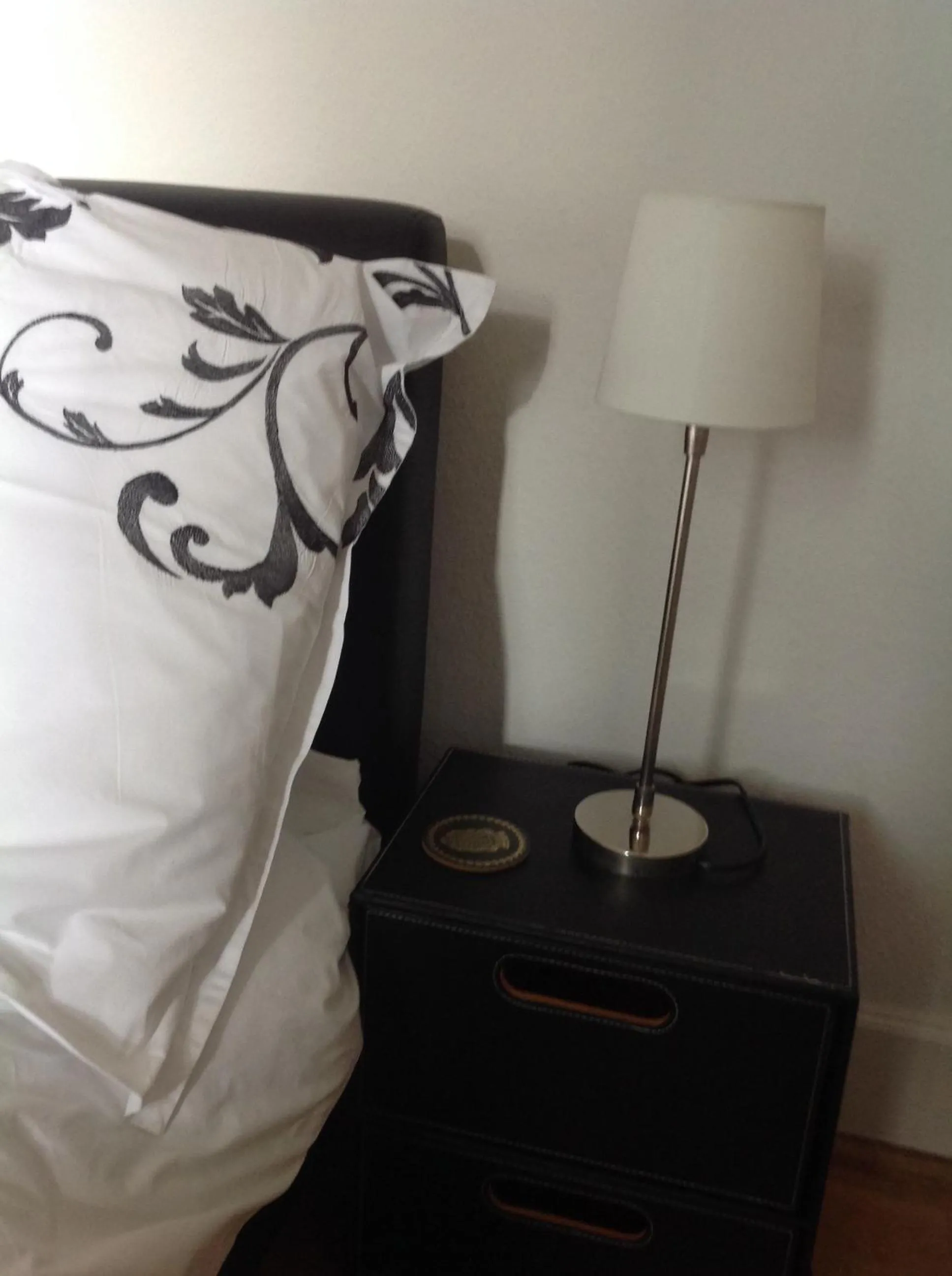 Decorative detail, Bed in Charming Geneva
