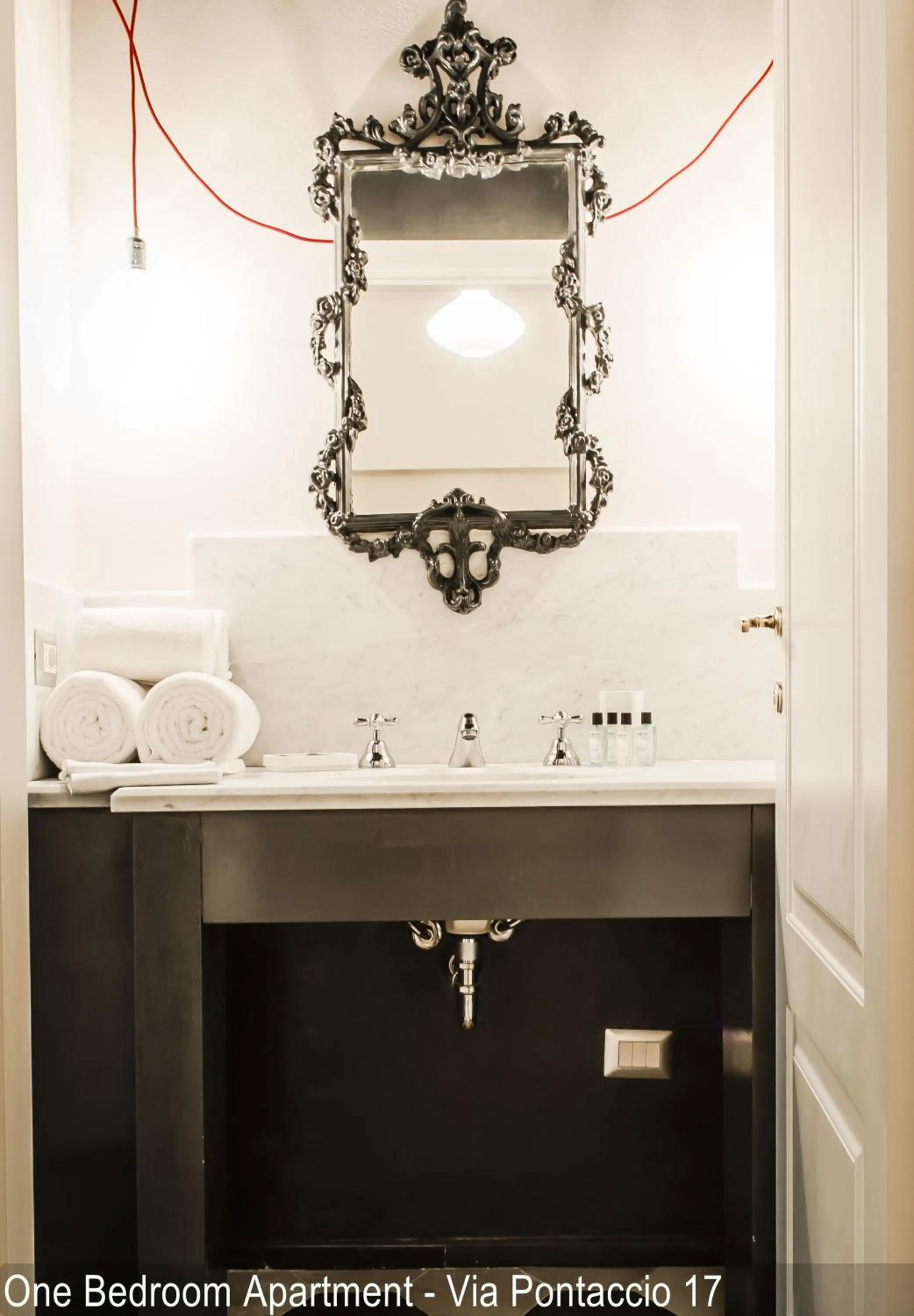 Bathroom in Brera Apartments