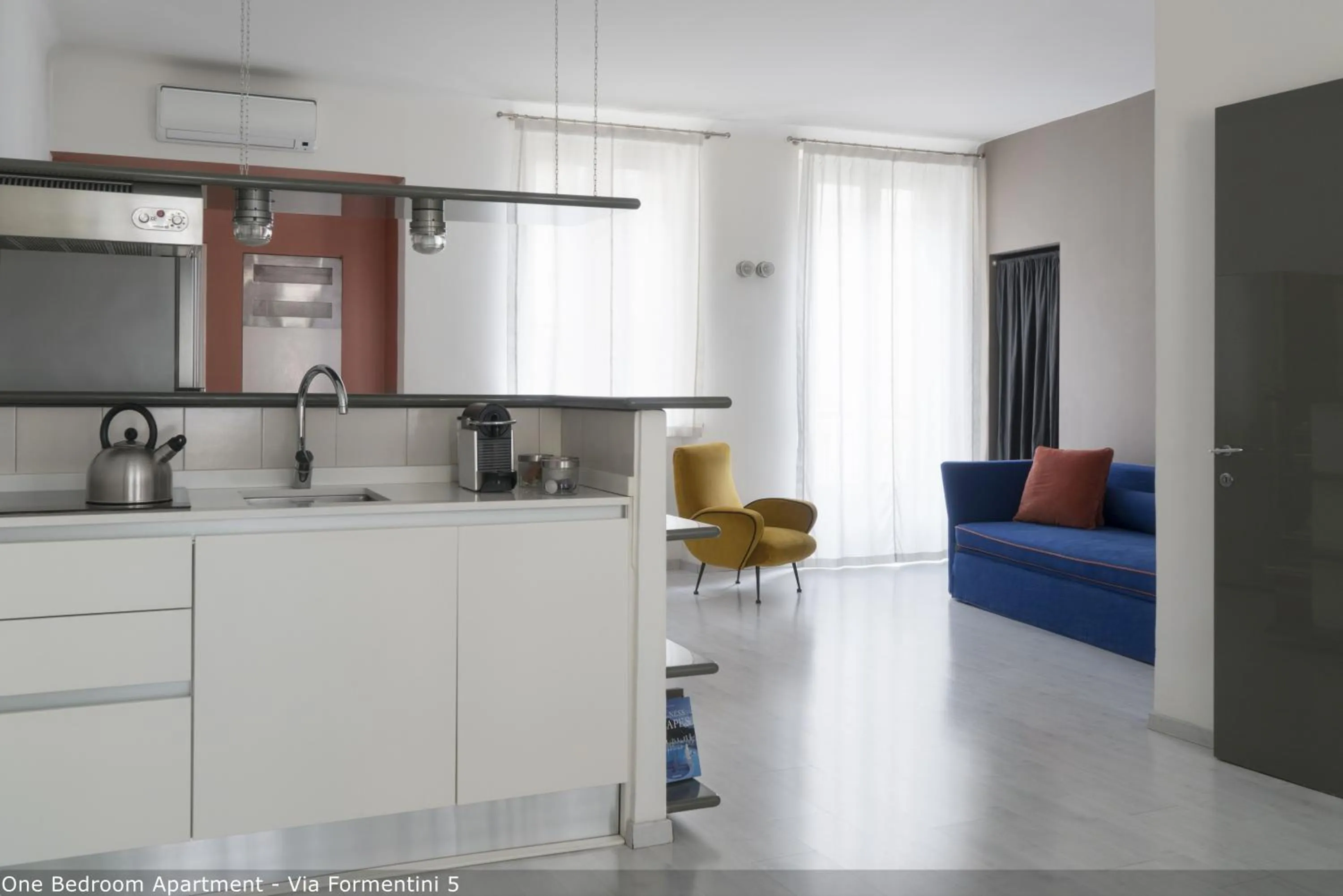 Kitchen or kitchenette in Brera Apartments