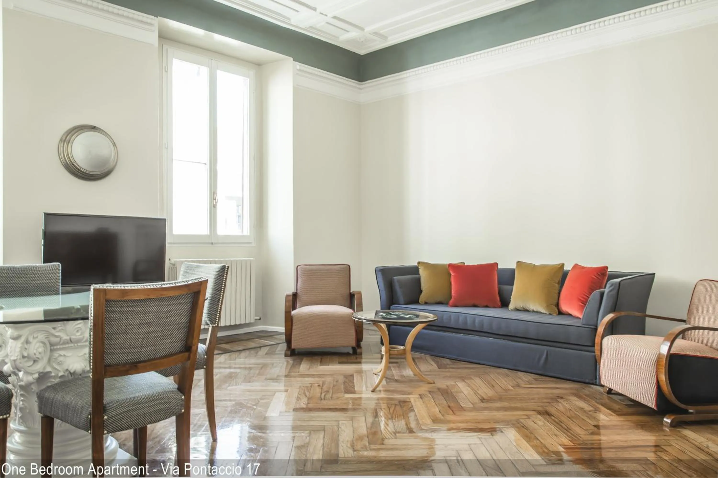 TV and multimedia in Brera Apartments