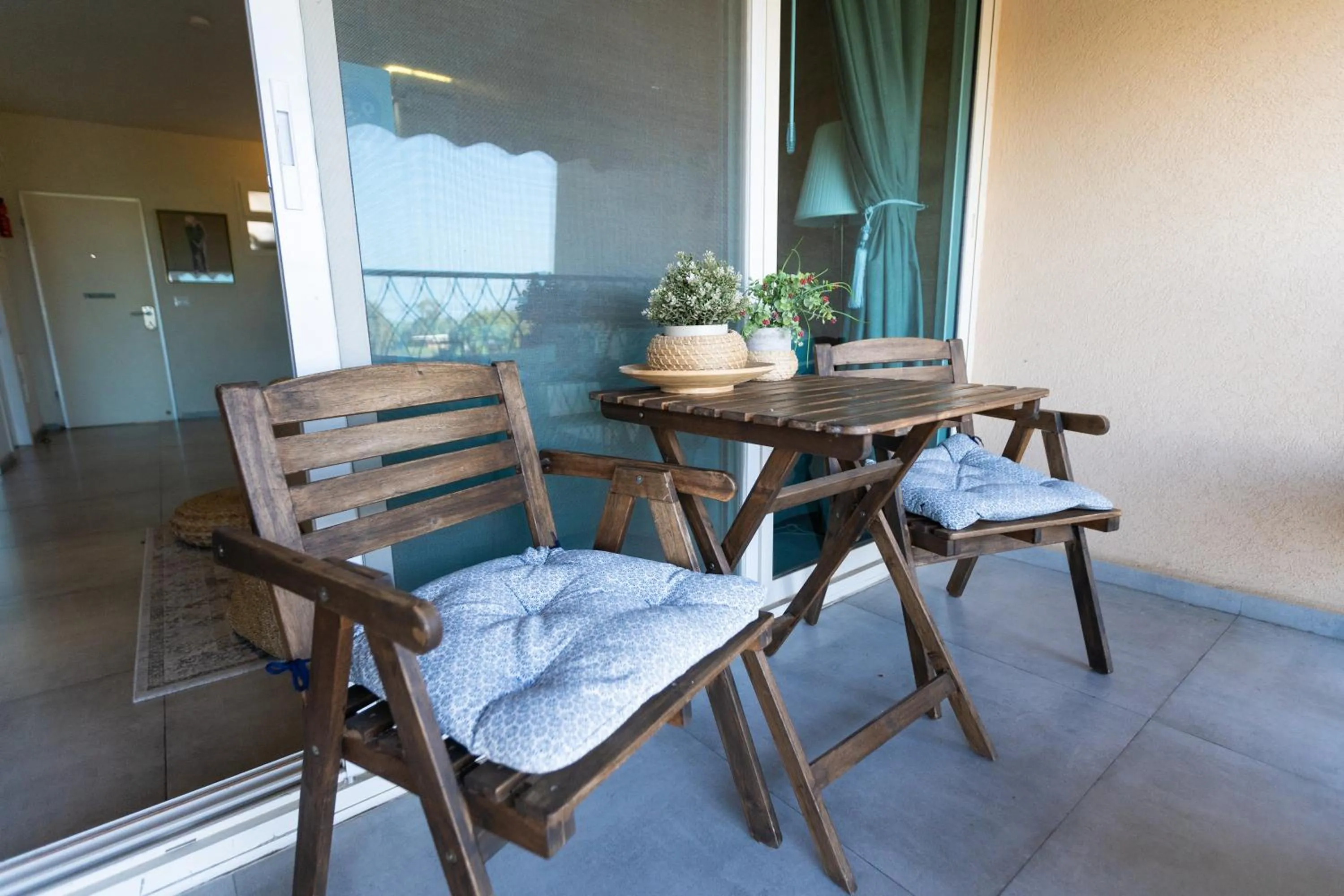 Neot Golf, Ziv's Place