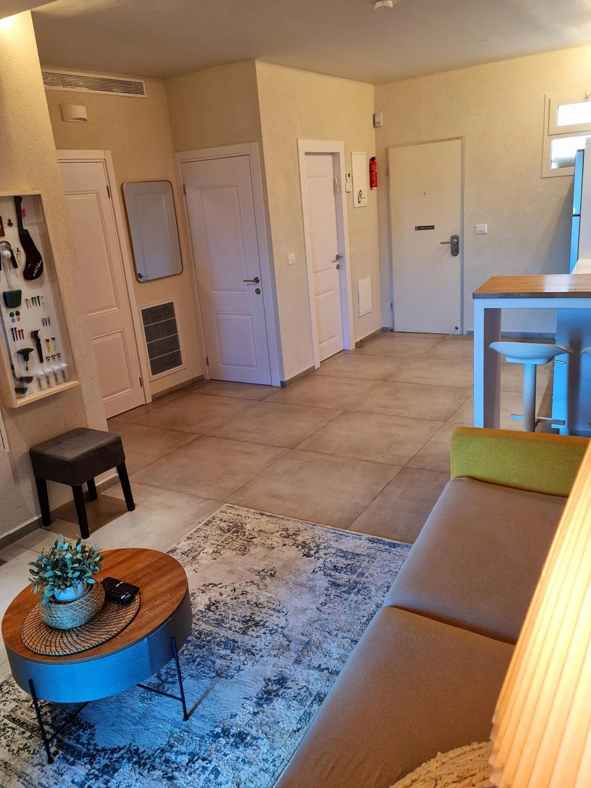 Neot Golf, Ziv's Place