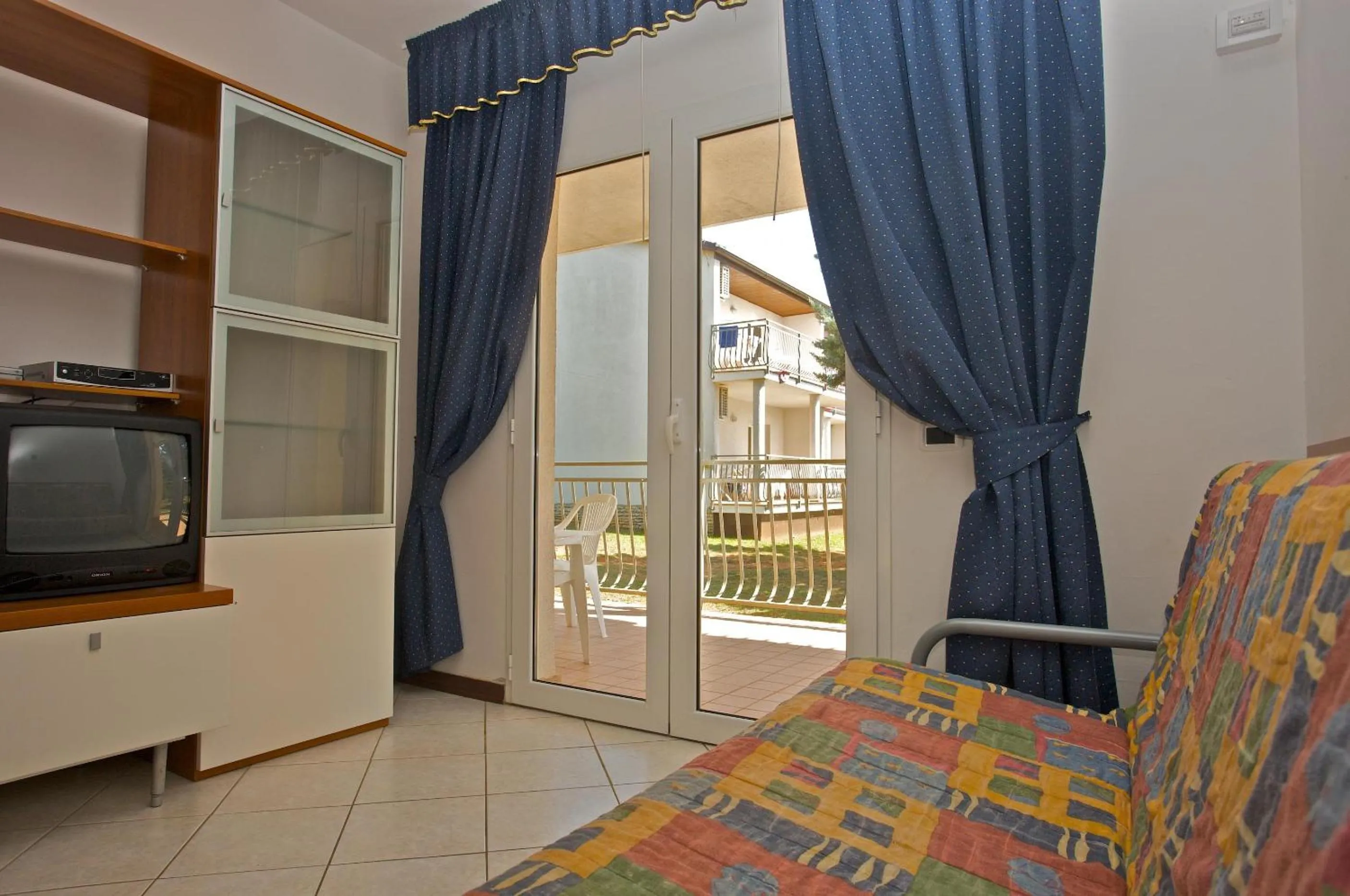 Photo of the whole room in Ai Pini Medulin Resort