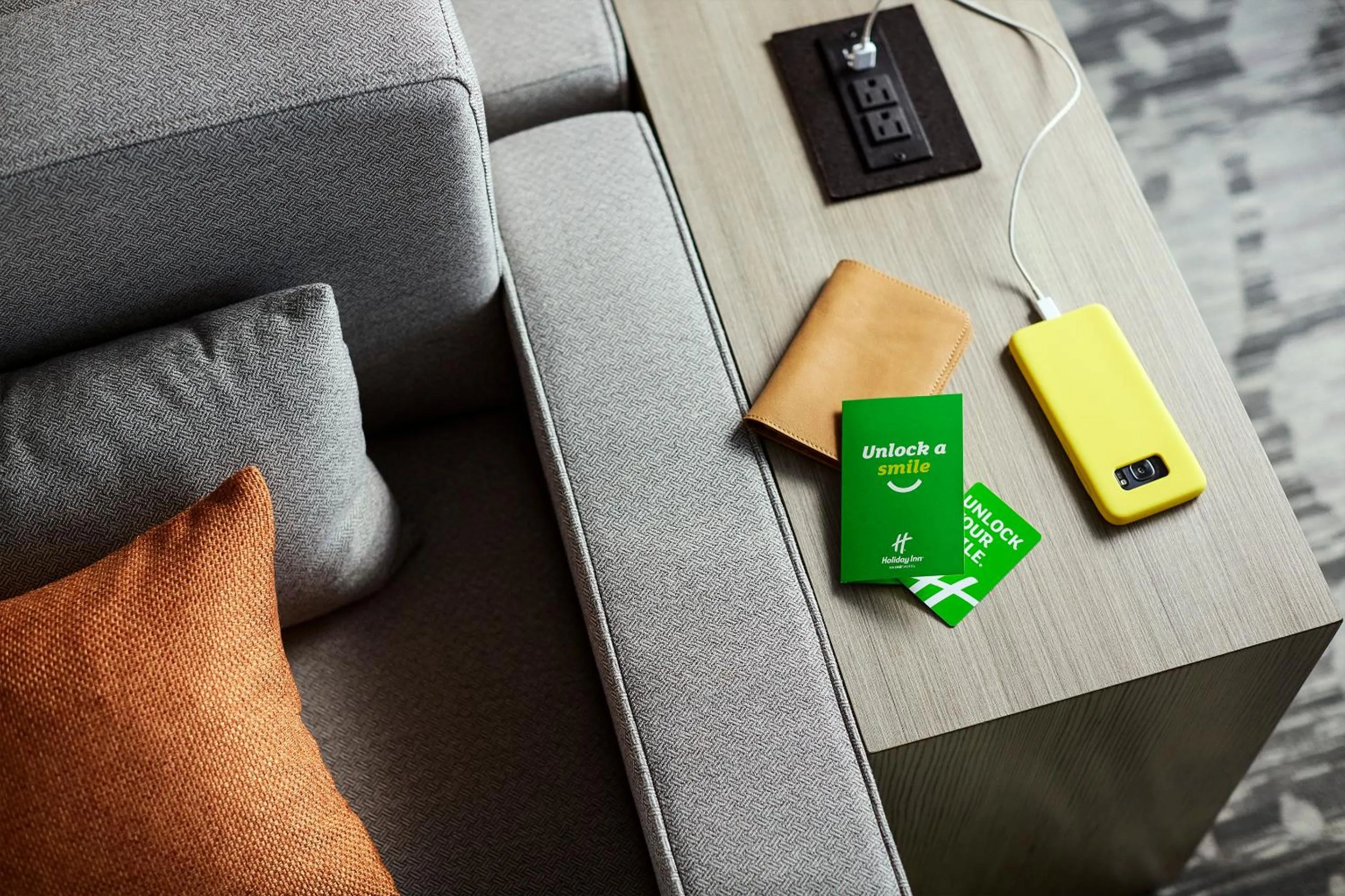 Lobby or reception in Holiday Inn Hotel & Suites - Montreal Centre-ville Ouest by IHG