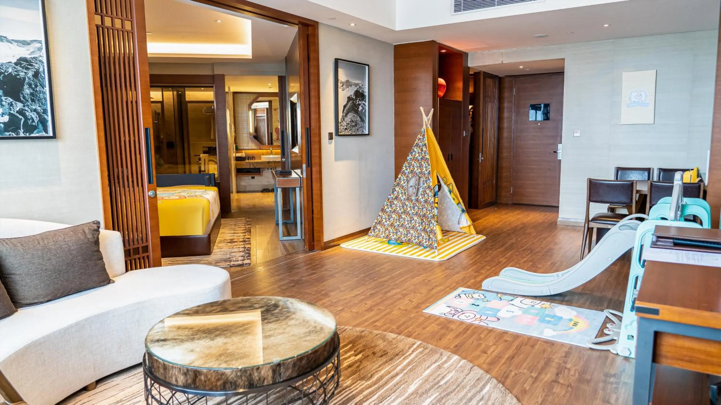 Photo of the whole room in Crowne Plaza Resort Changbaishan Hot Spring by IHG