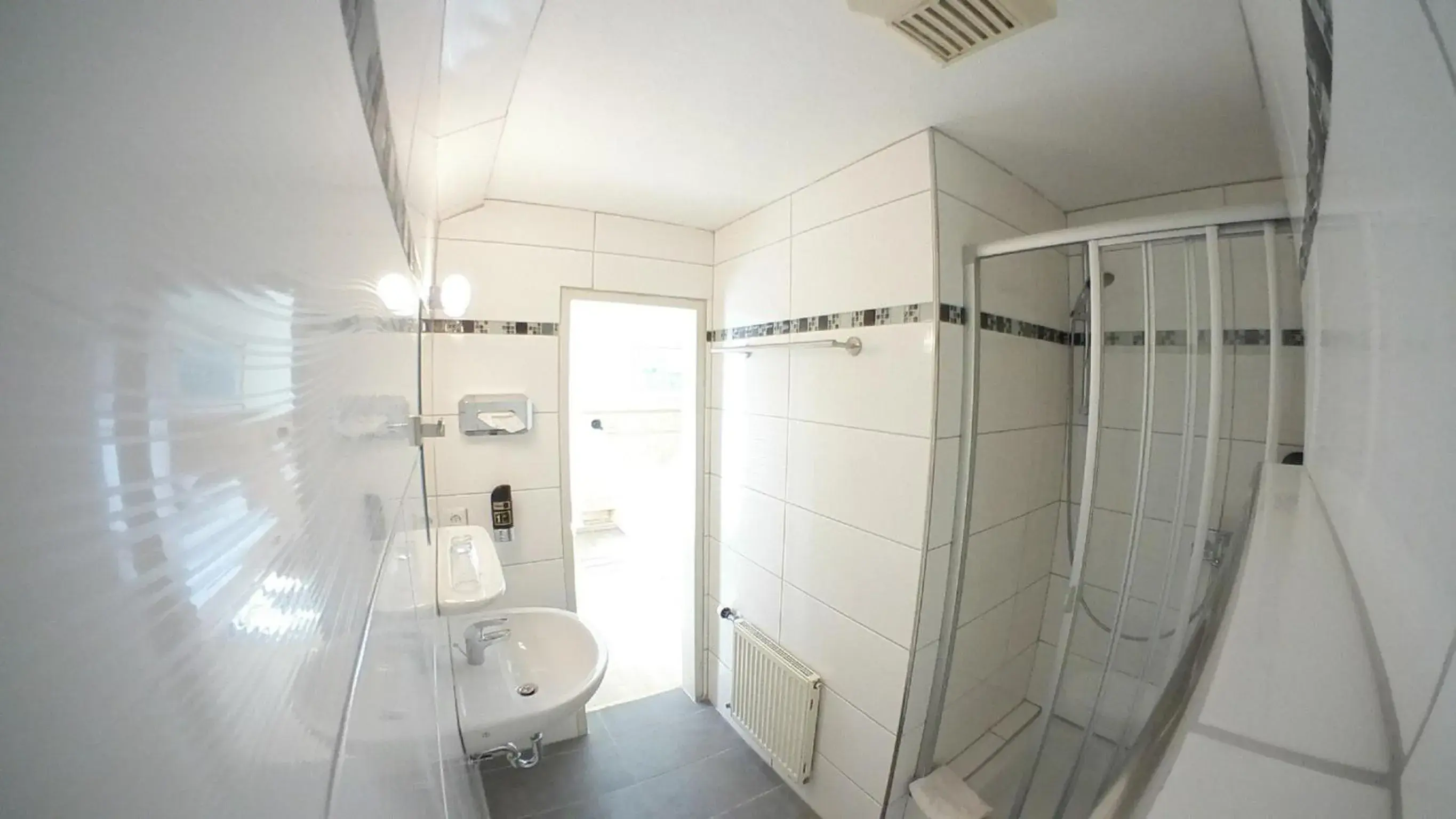 Double Room - single occupancy in Gasthof Engel Double Room - single occupancy in Gasthof Engel