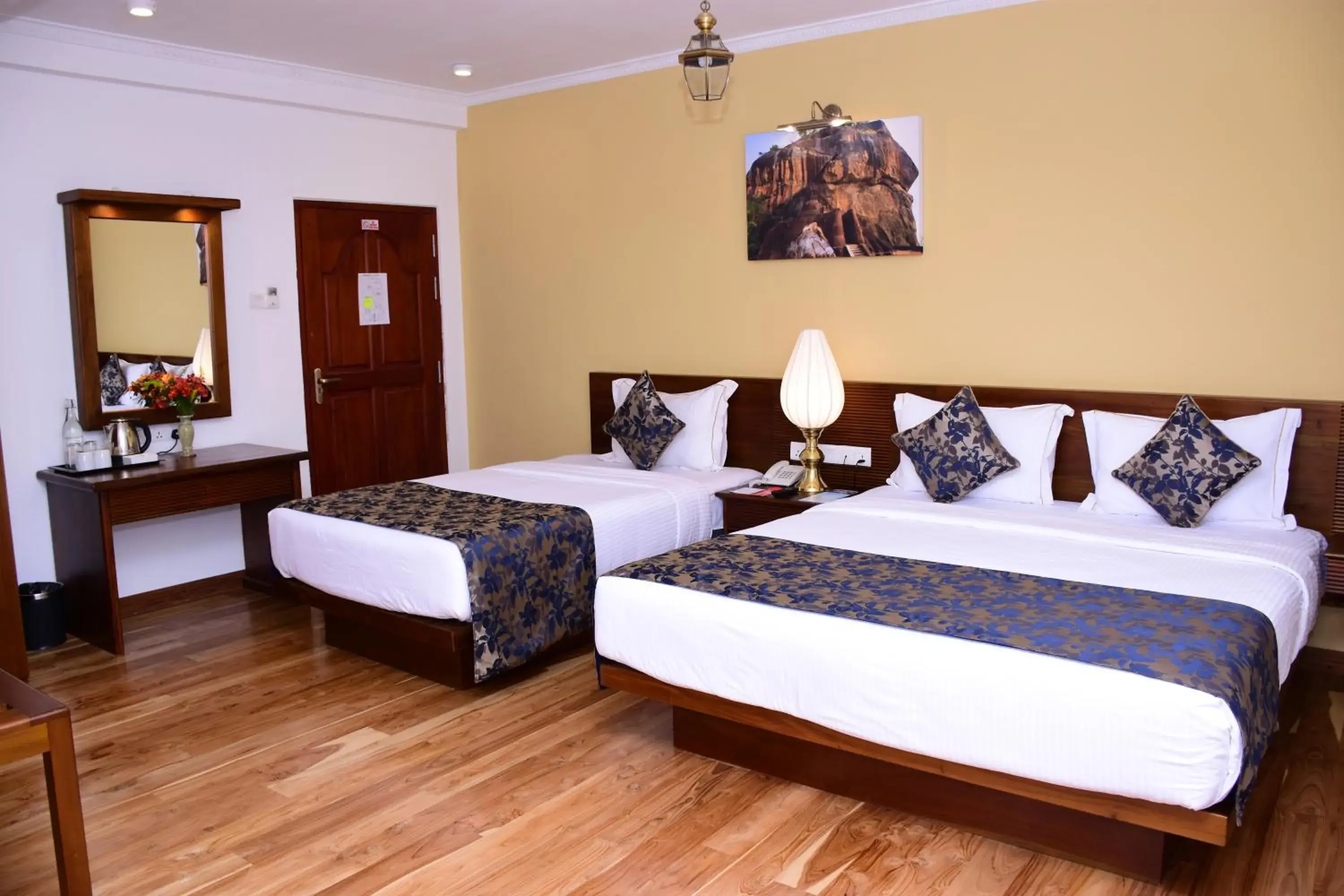 Deluxe Triple Room in Mirage Kings Cottage Deluxe Triple Room in Mirage Kings Cottage