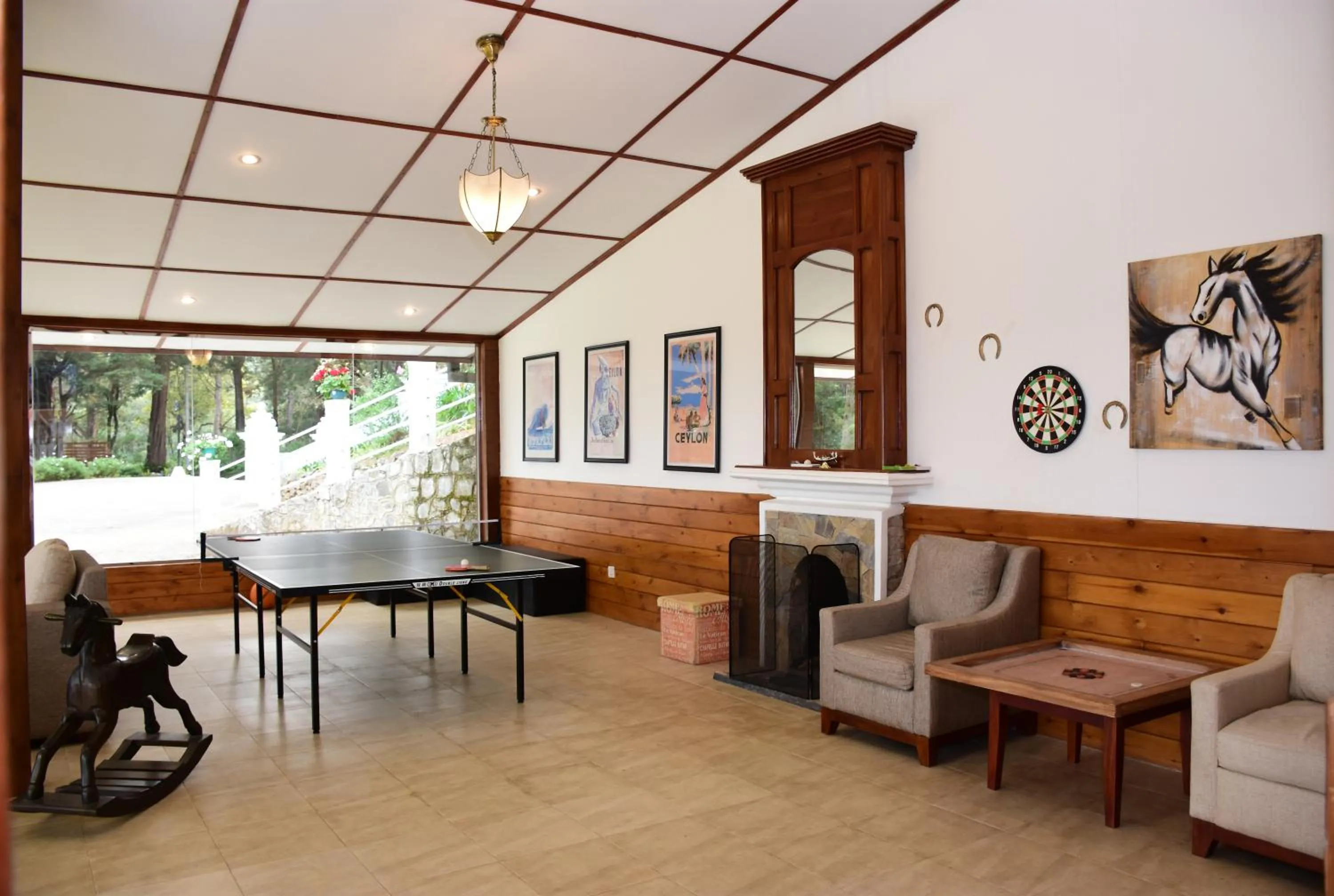 Game Room in Mirage Kings Cottage