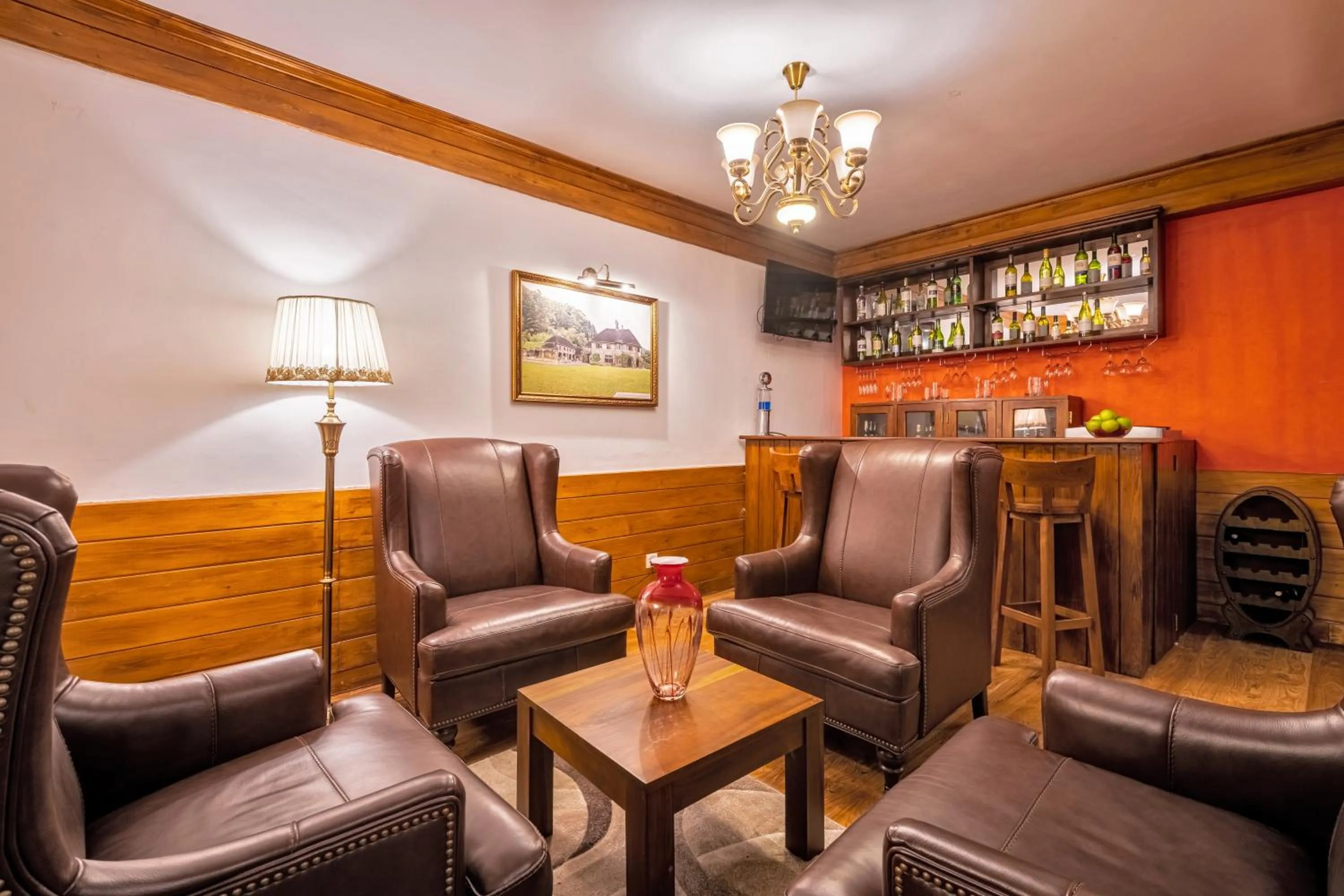 Lounge or bar in Mirage Kings Cottage