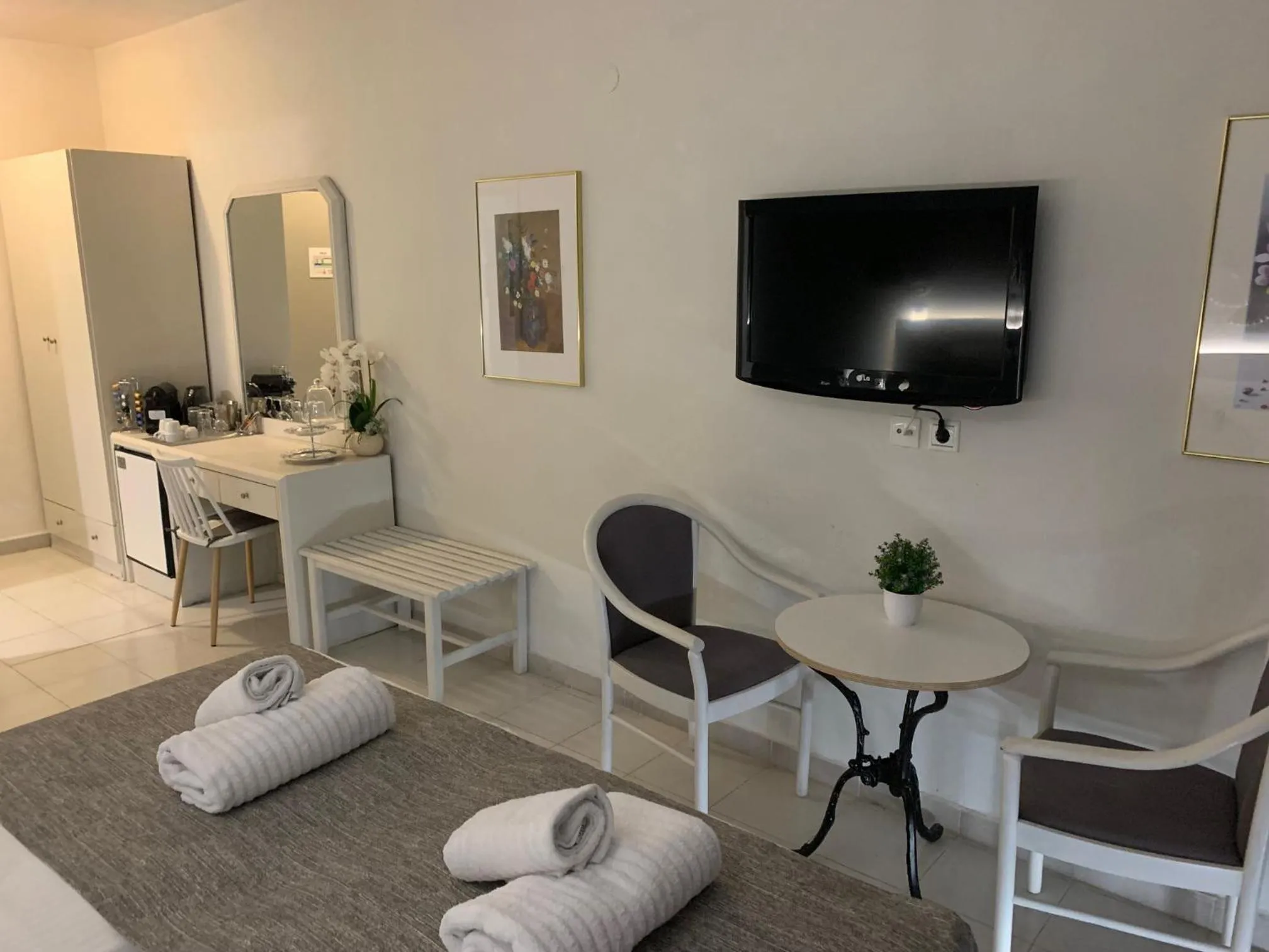 Alkyonides Boutique Hotel